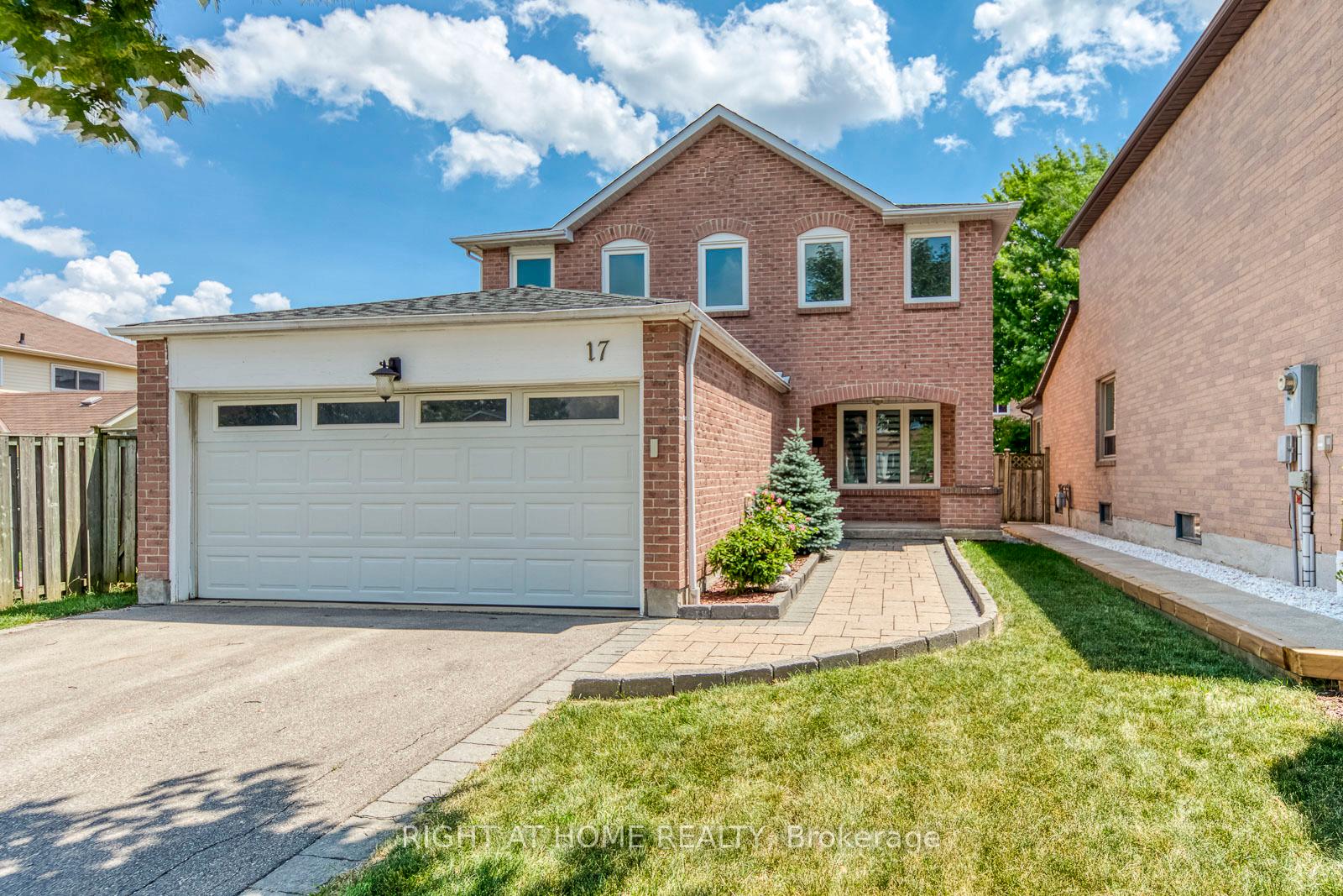 Photo 2 of 17 Nickel Crescent, Brampton, Westgate — HOMEH