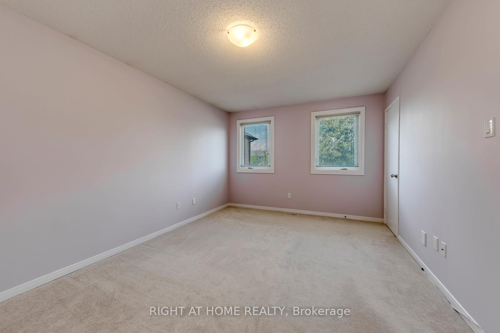 Photo 23 of 17 Nickel Crescent, Brampton, Westgate — HOMEH