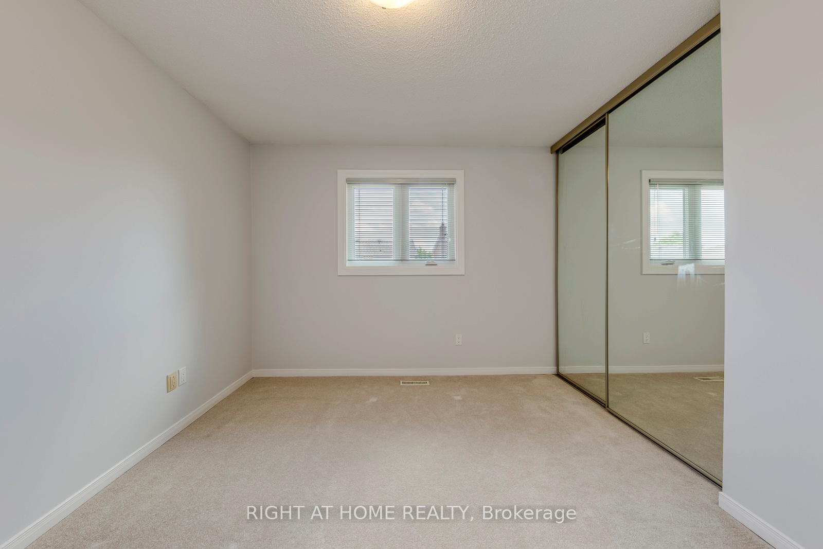 Photo 28 of 17 Nickel Crescent, Brampton, Westgate — HOMEH
