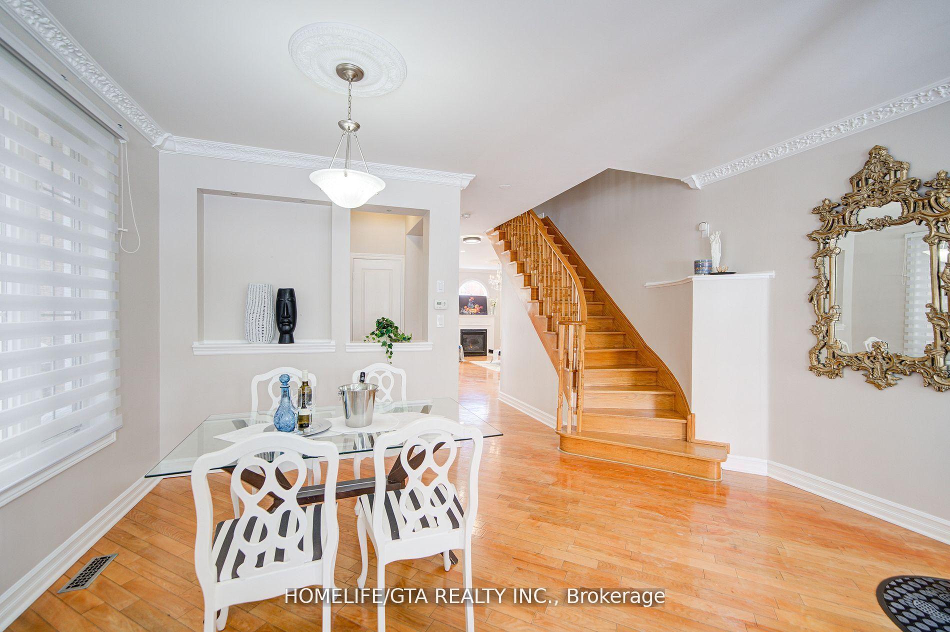 Photo 6 of 107 Geddington Crescent, Markham, Box Grove — HOMEH
