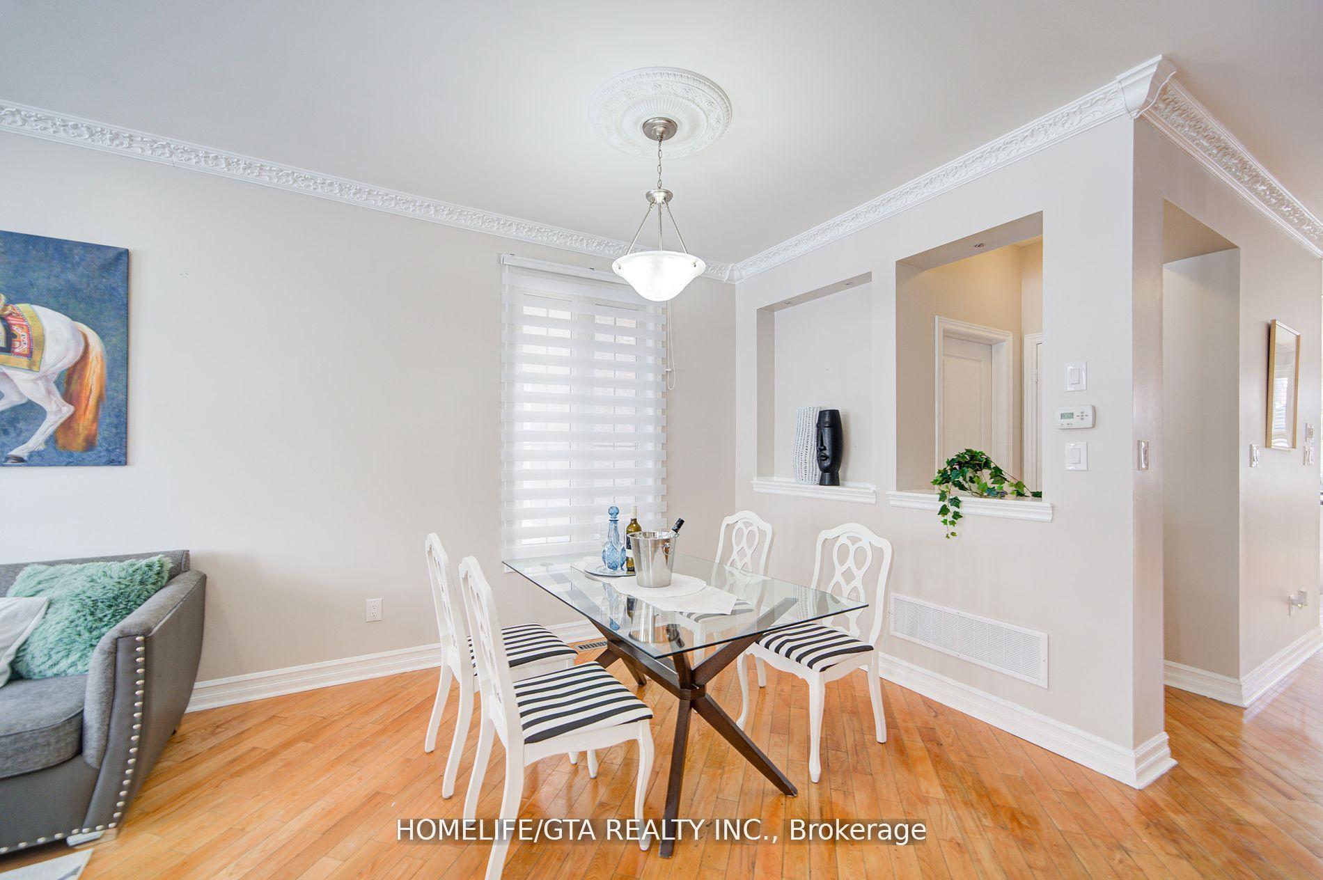 Photo 7 of 107 Geddington Crescent, Markham, Box Grove — HOMEH