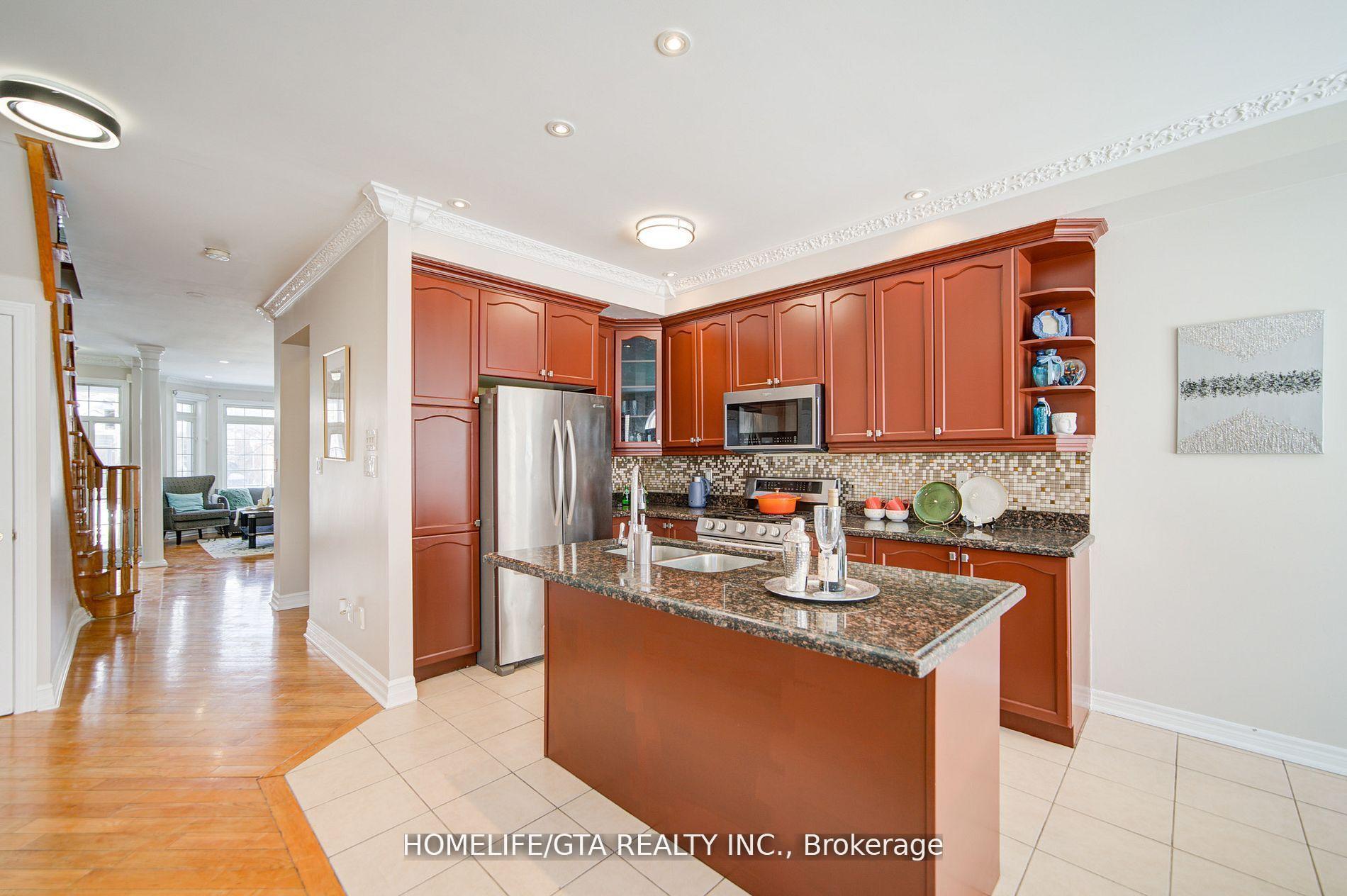 Photo 12 of 107 Geddington Crescent, Markham, Box Grove — HOMEH