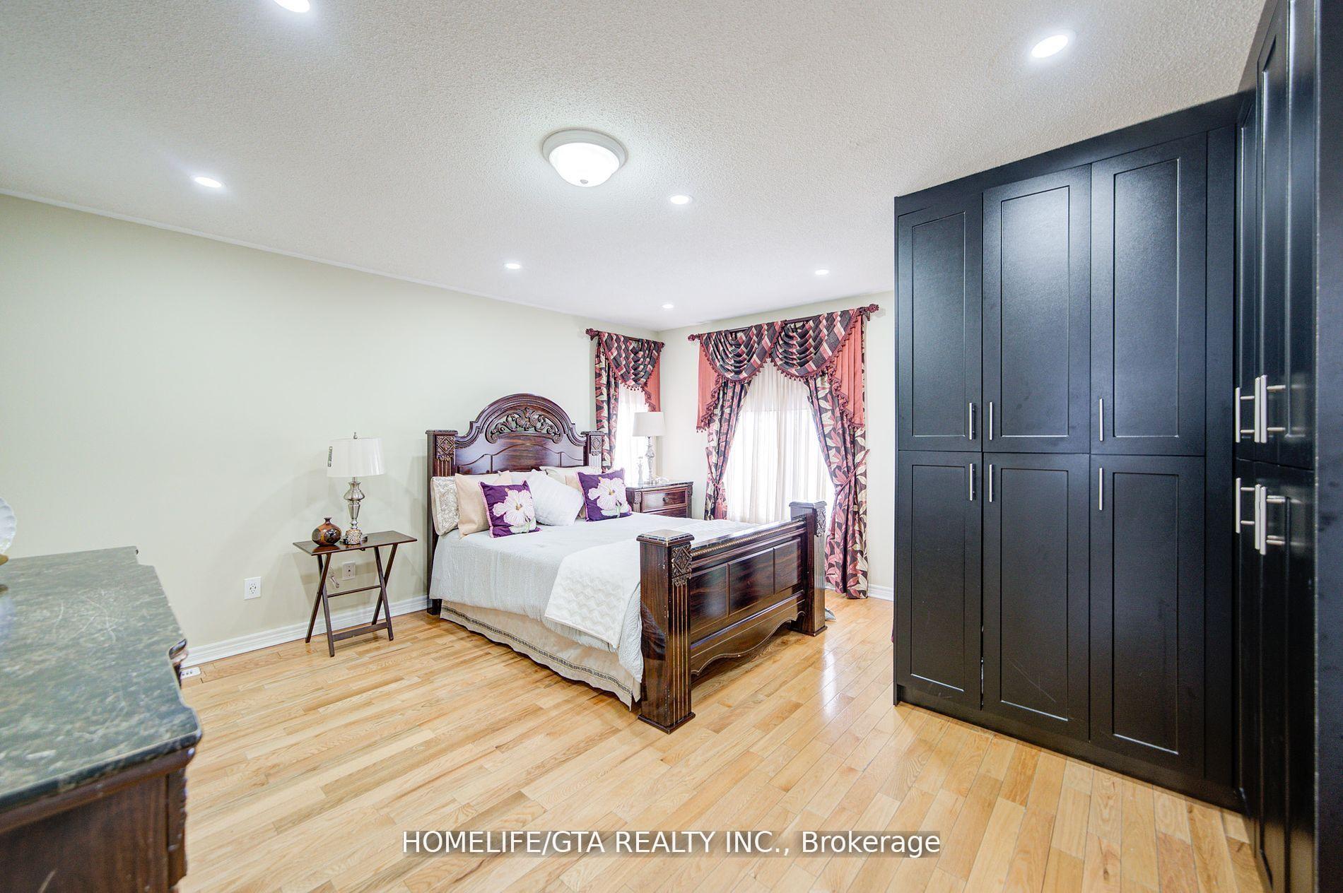 Photo 17 of 107 Geddington Crescent, Markham, Box Grove — HOMEH