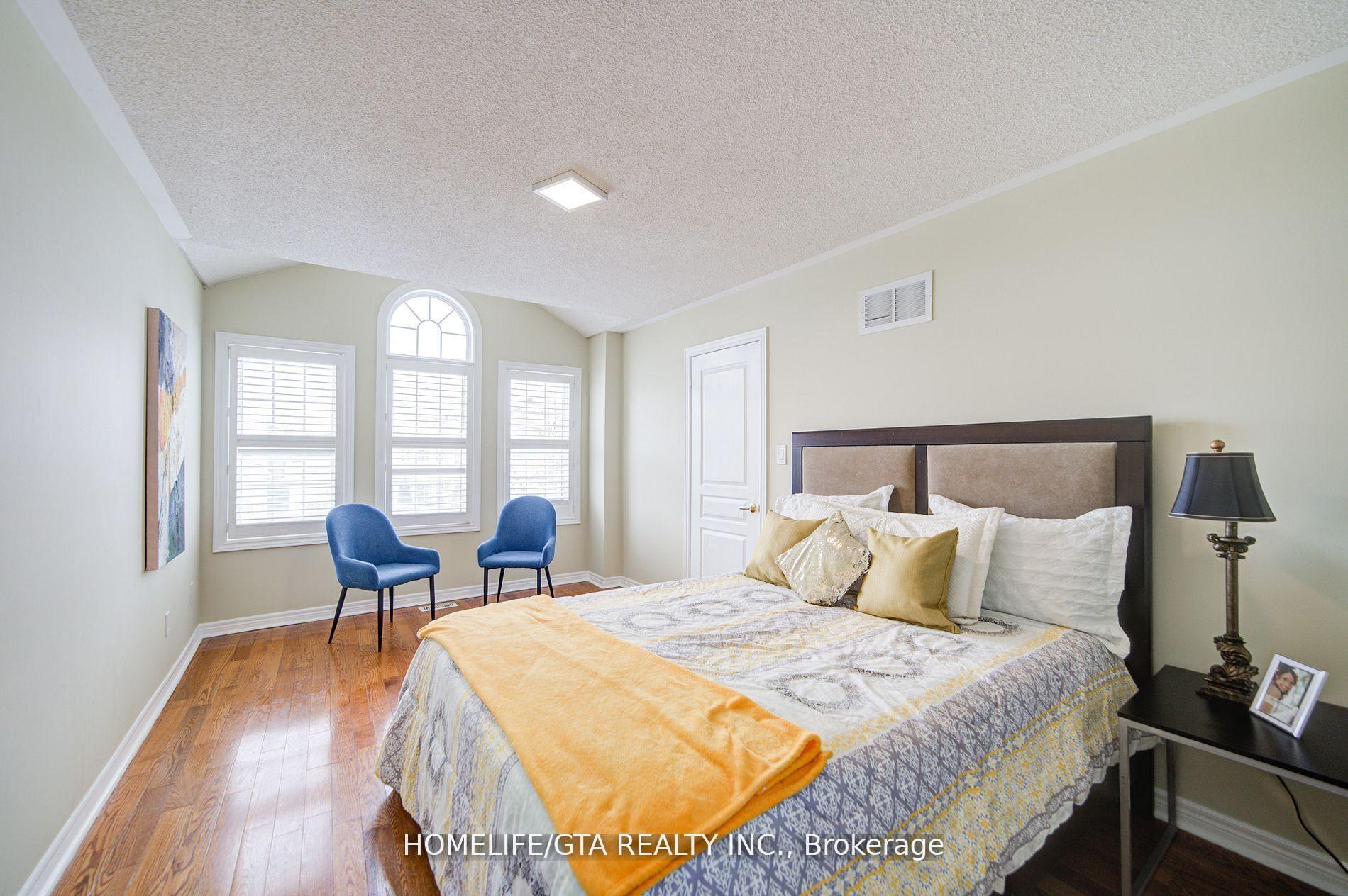 Photo 33 of 107 Geddington Crescent, Markham, Box Grove — HOMEH
