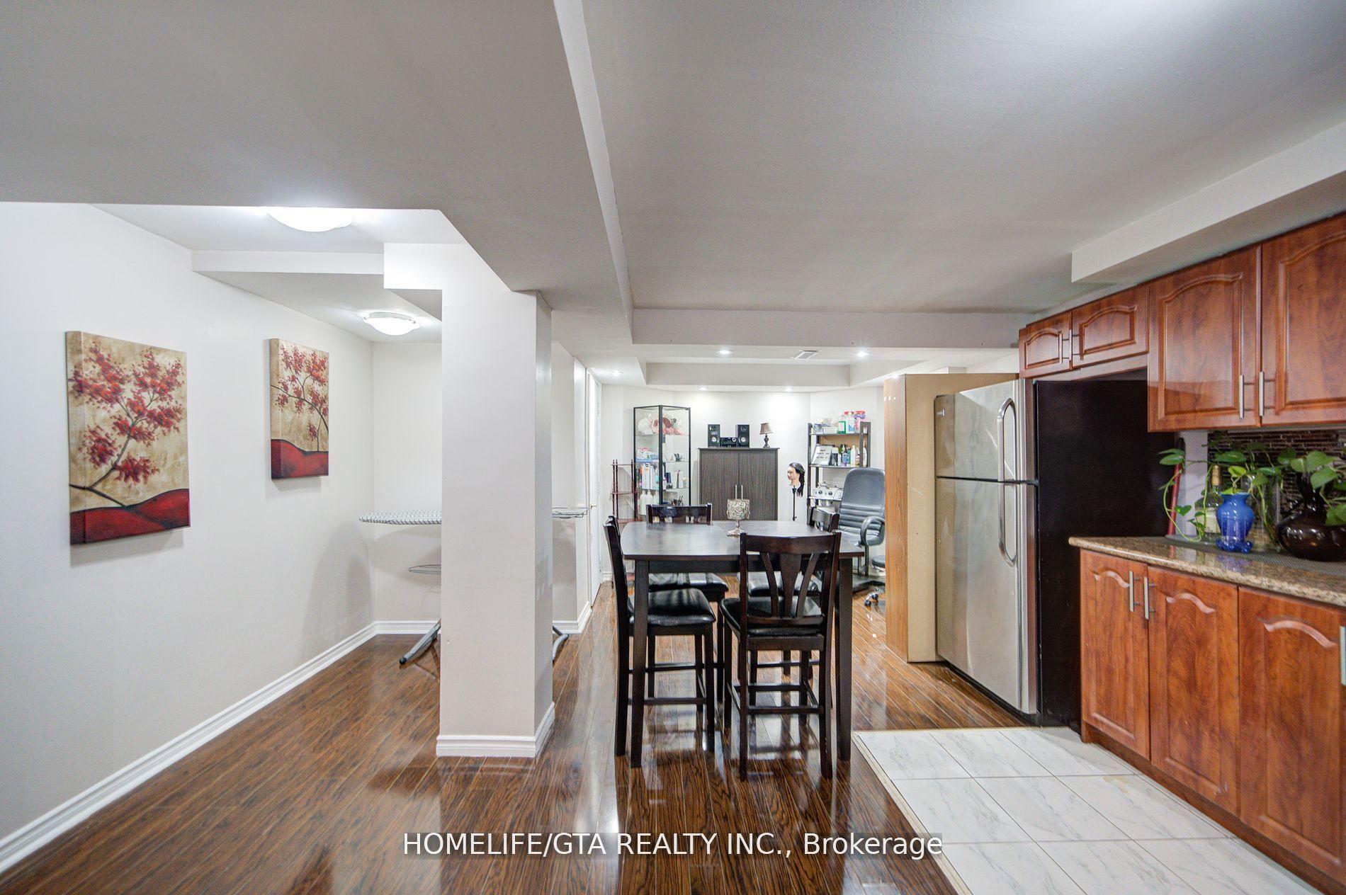 Photo 37 of 107 Geddington Crescent, Markham, Box Grove — HOMEH