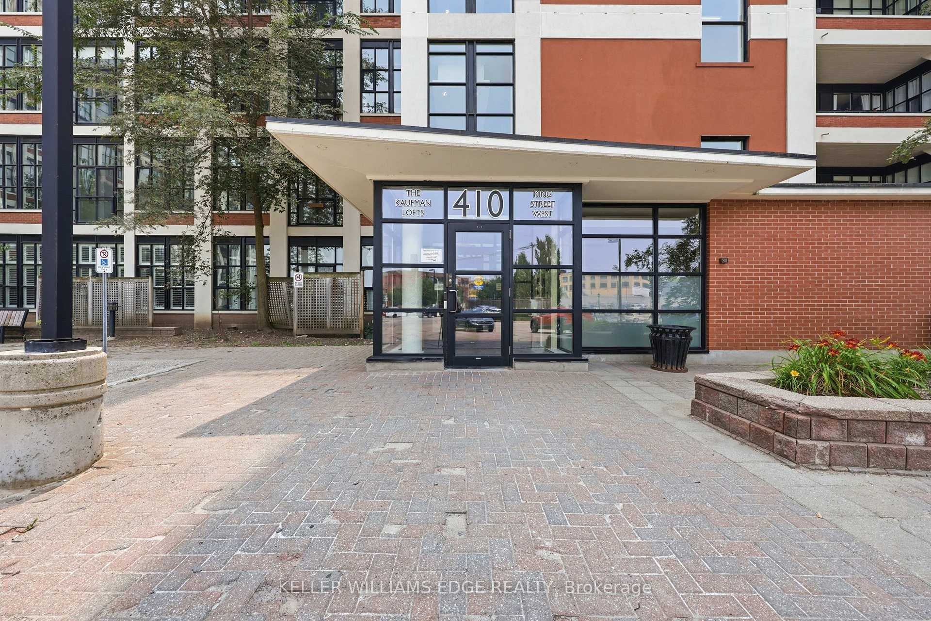 Photo 2 of Unit 307, 410 King Street W, Kitchener, City Commercial Core — HOMEH