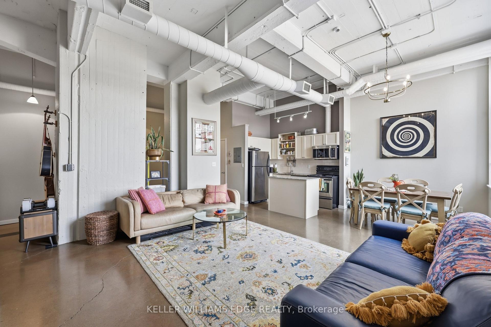 Photo 10 of Unit 307, 410 King Street W, Kitchener, City Commercial Core — HOMEH