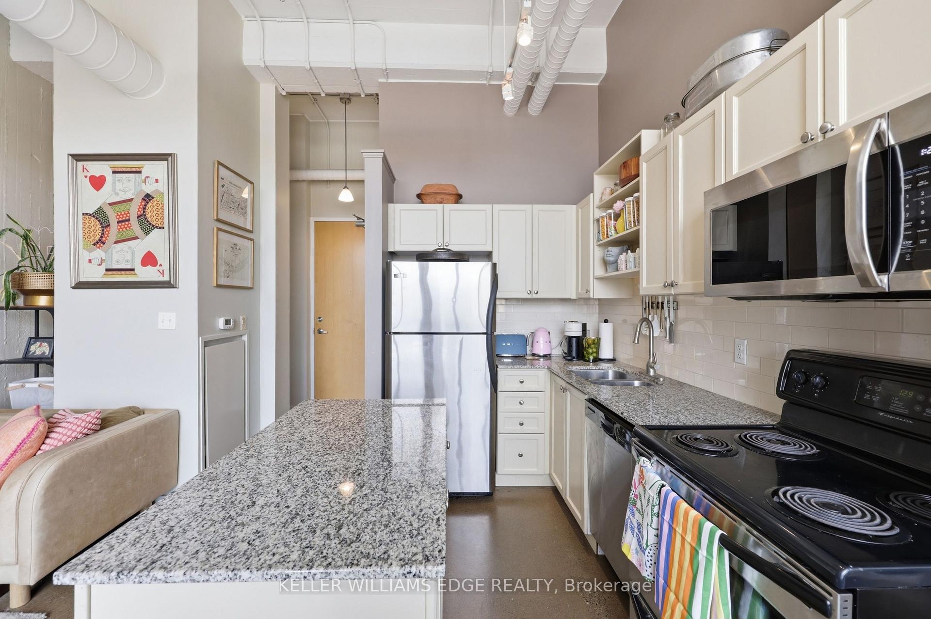 Photo 12 of Unit 307, 410 King Street W, Kitchener, City Commercial Core — HOMEH