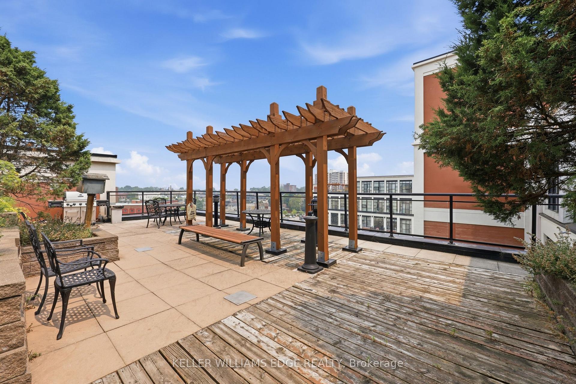 Photo 18 of Unit 307, 410 King Street W, Kitchener, City Commercial Core — HOMEH