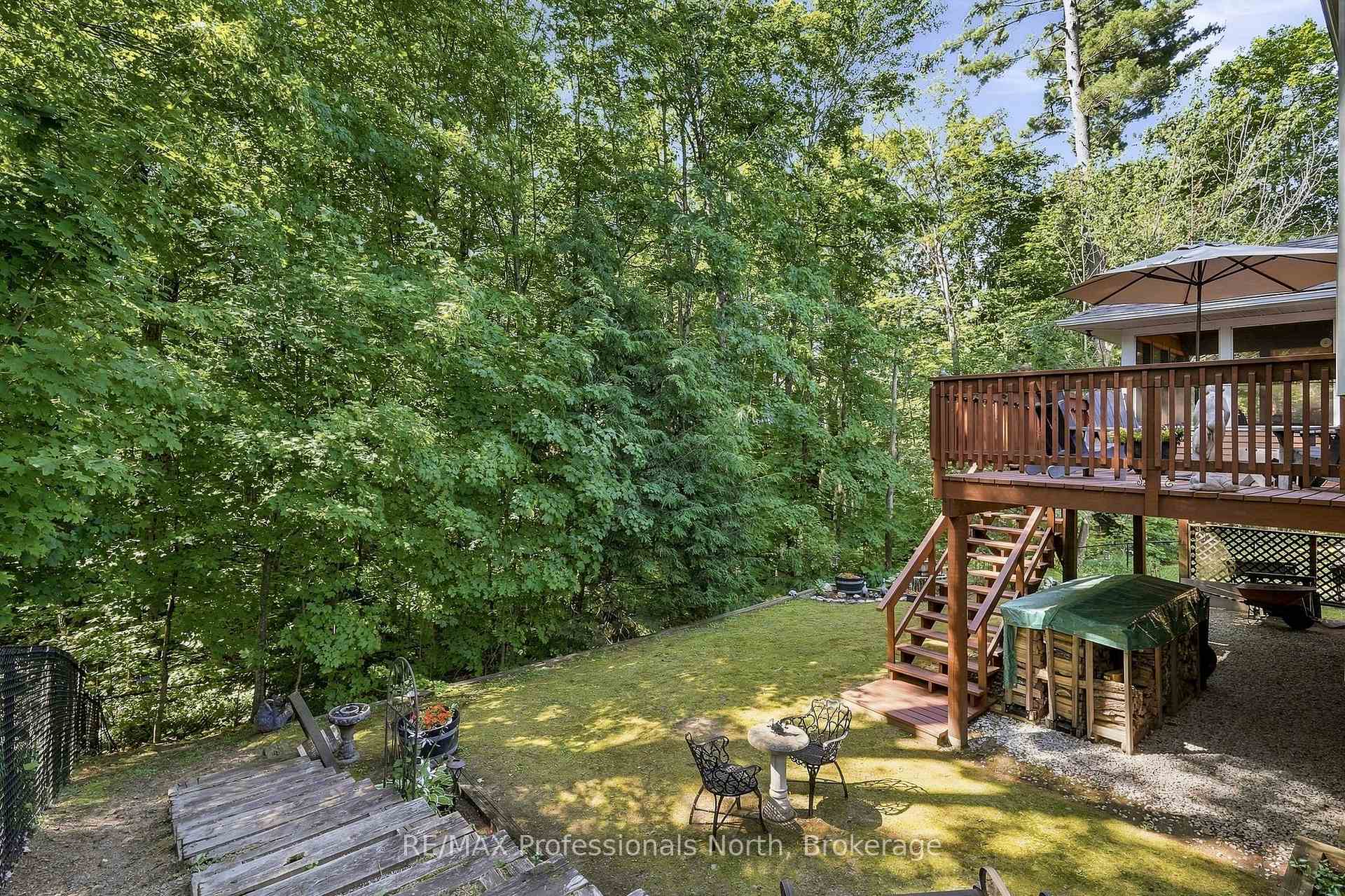 Photo 20 of 8 Palmer Court, Bracebridge, Macaulay — HOMEH