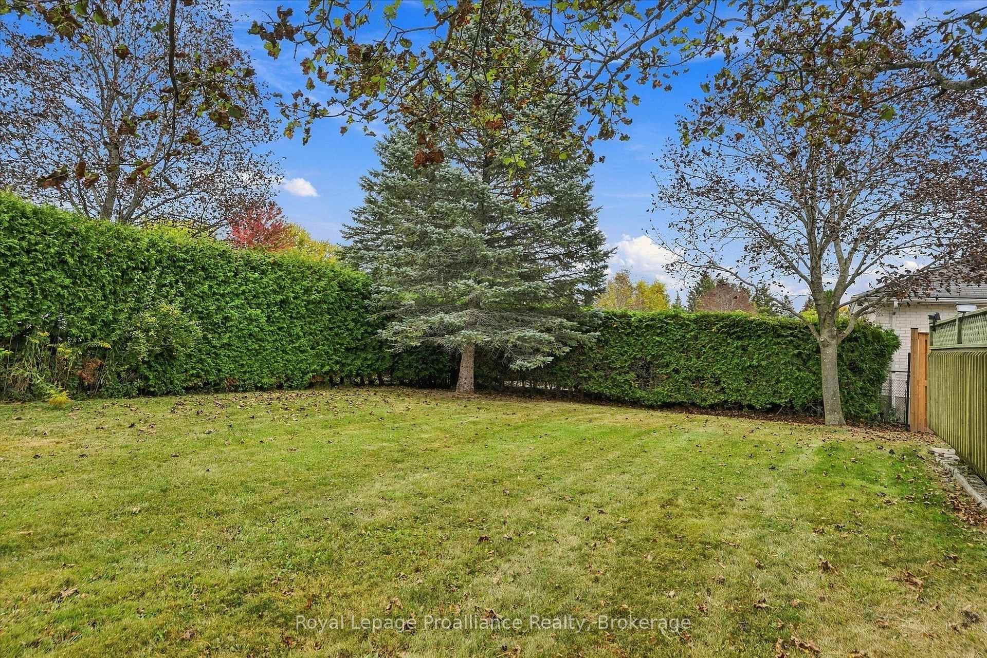 Photo 24 of 2979 Jennifer Drive, Peterborough, Northcrest Ward 5 — HOMEH