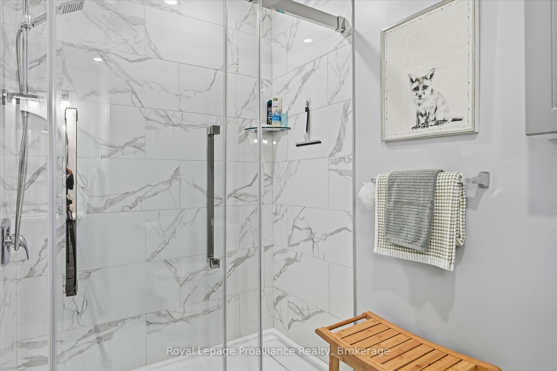 Photo 32 of 2979 Jennifer Drive, Peterborough, Northcrest Ward 5 — HOMEH