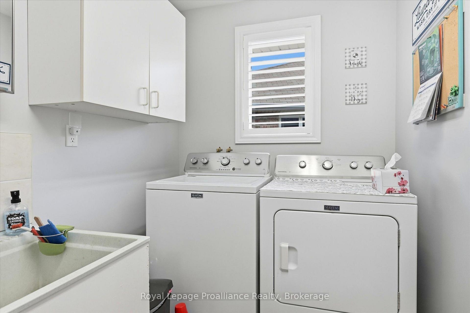 Photo 33 of 2979 Jennifer Drive, Peterborough, Northcrest Ward 5 — HOMEH