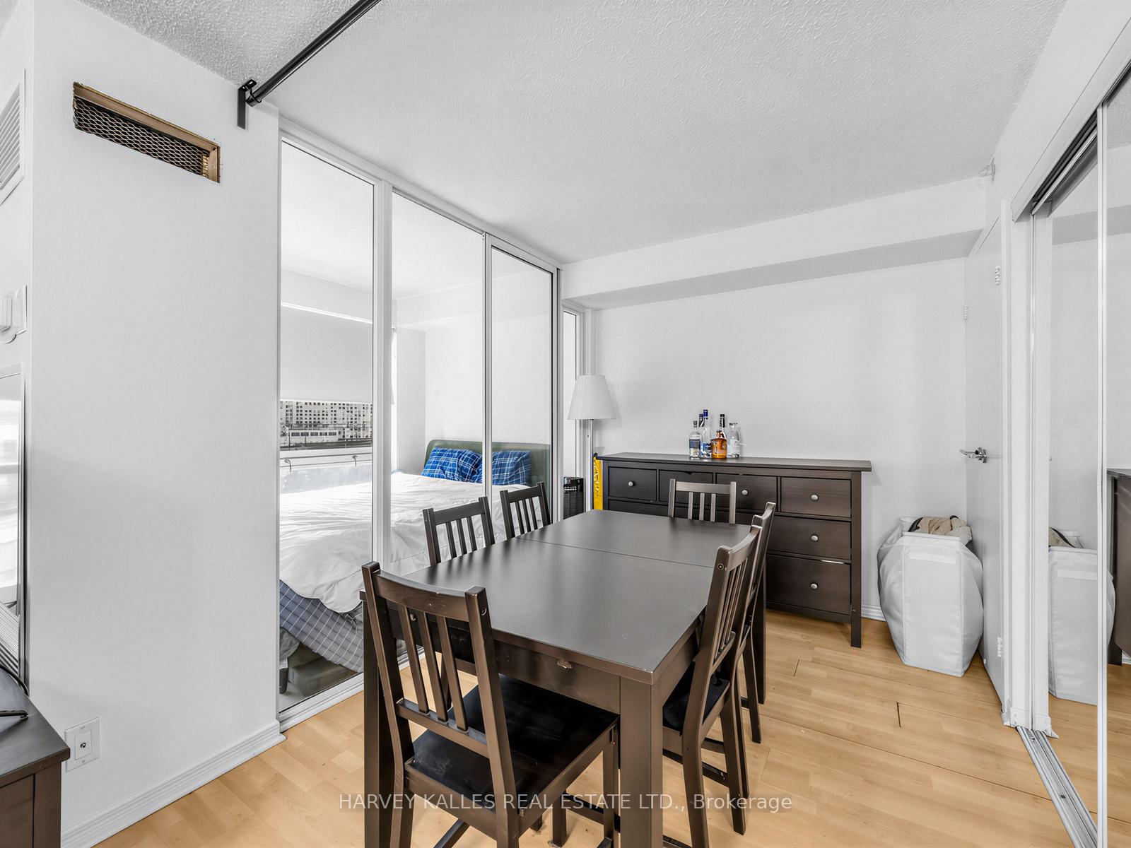 Photo 12 of Unit 705, 10 Yonge Street, Toronto, Waterfront Communities — HOMEH
