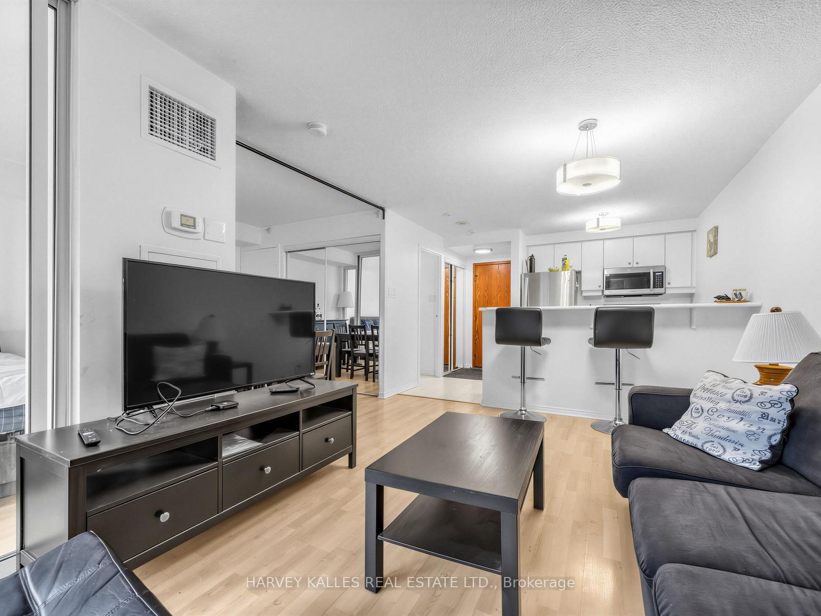 Photo 21 of Unit 705, 10 Yonge Street, Toronto, Waterfront Communities — HOMEH