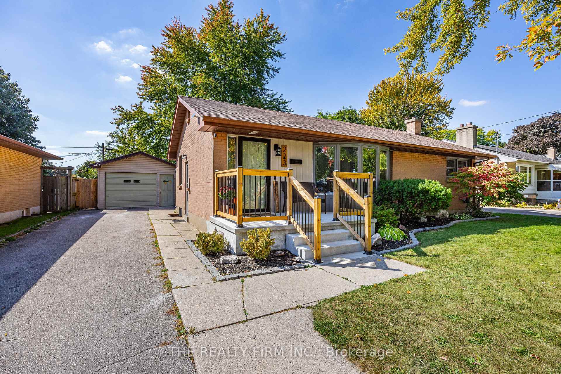 Photo of 223 Michaelmas Street