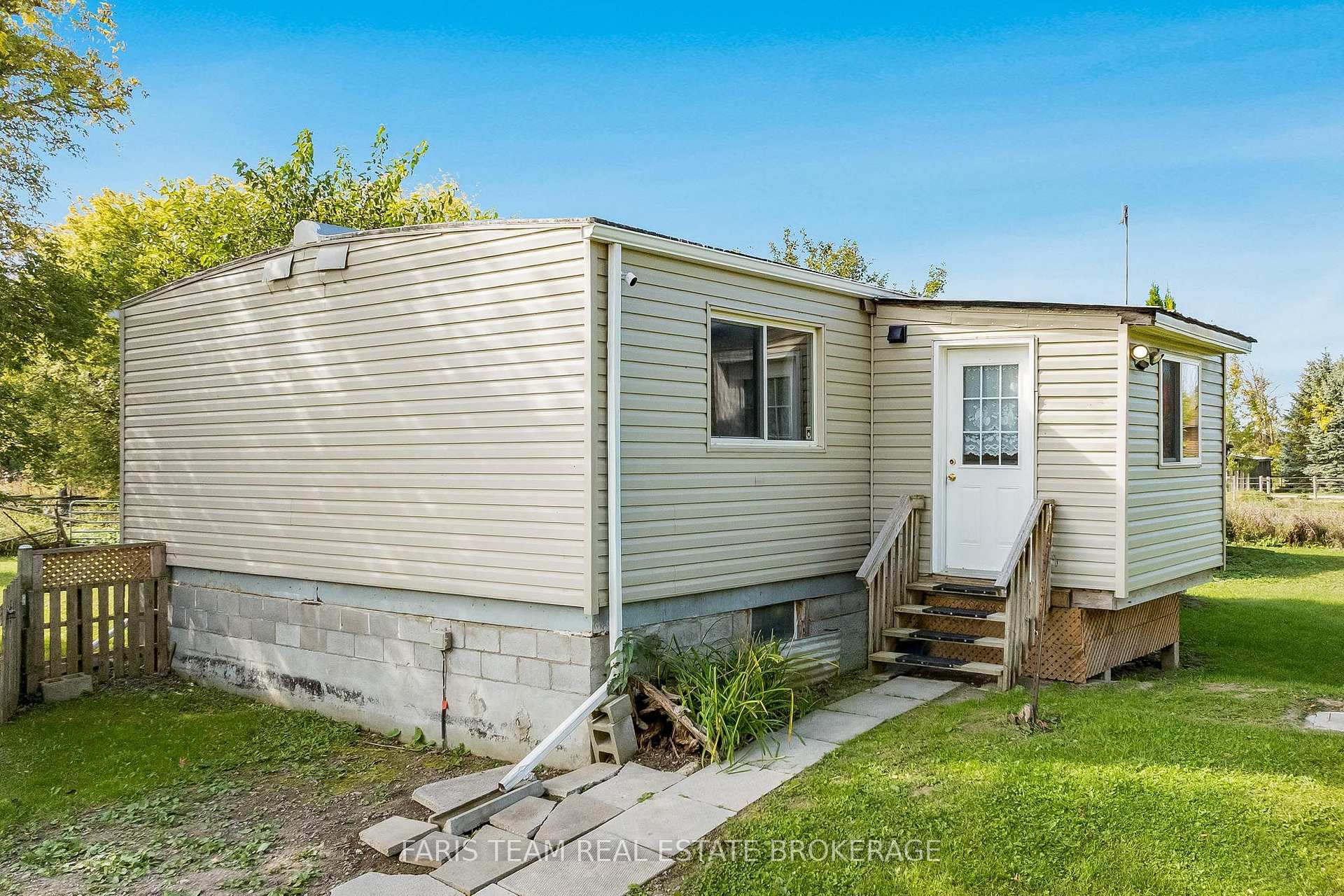 Photo 4 of 4617 Concession Road 2 Sunnidale, Clearview, New Lowell — HOMEH