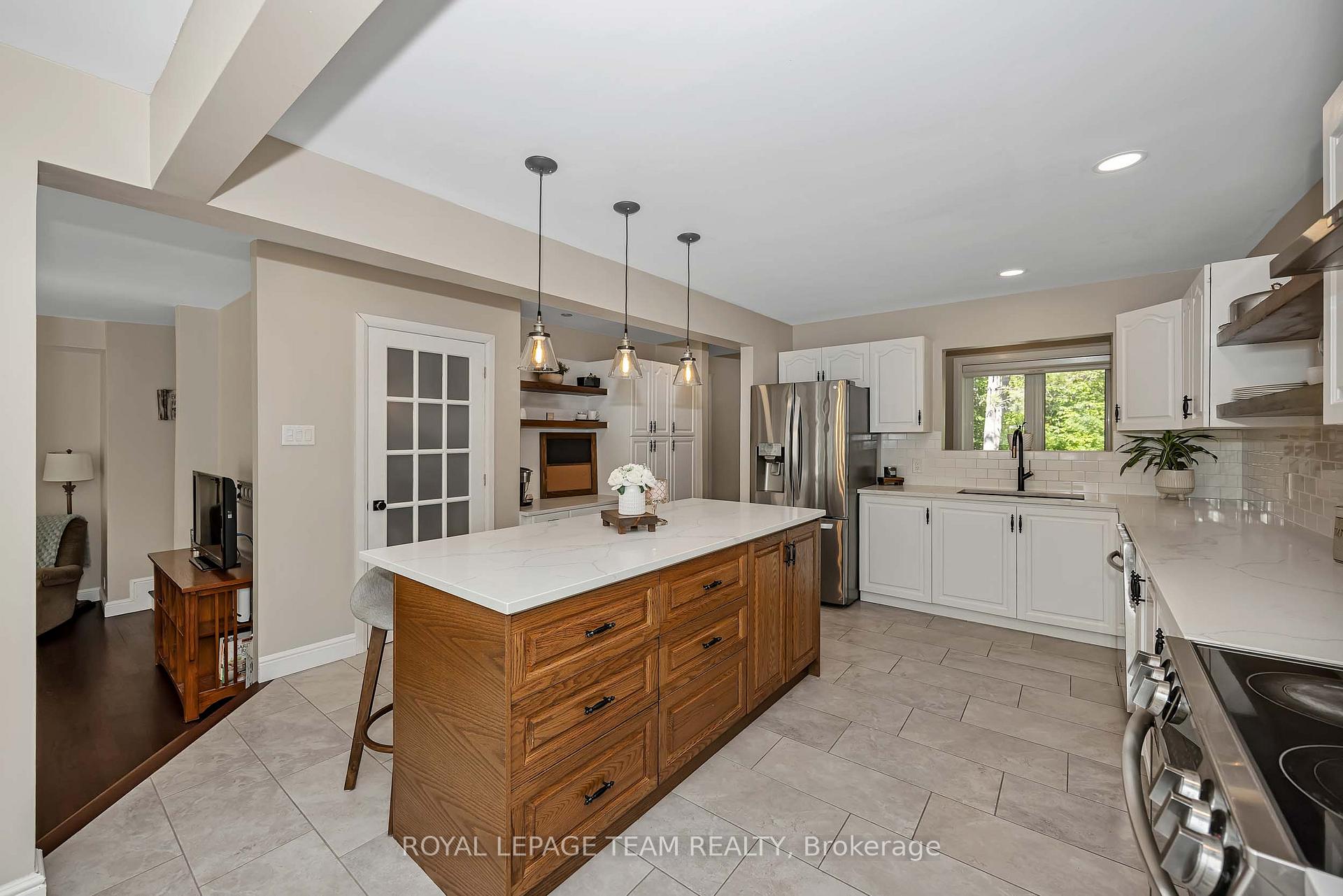 Photo 19 of 104 Sol Lane, Ottawa, Fitzroy Ward (South East) — HOMEH