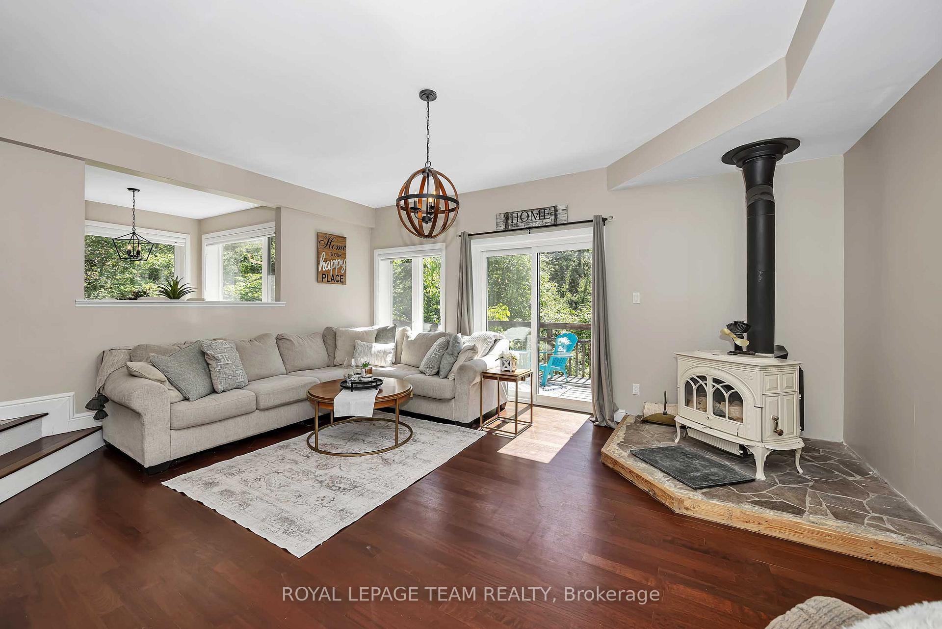 Photo 25 of 104 Sol Lane, Ottawa, Fitzroy Ward (South East) — HOMEH