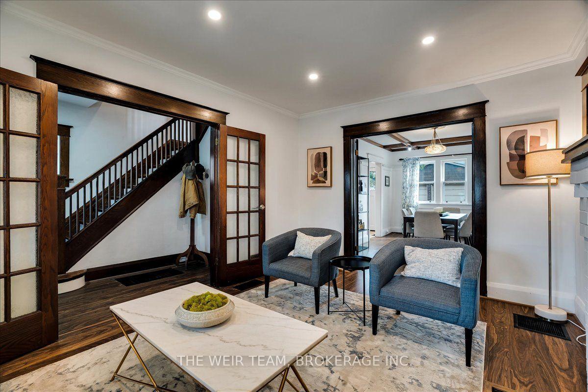 Photo 8 of 25 Oak Park Avenue, Toronto, East End-Danforth — HOMEH