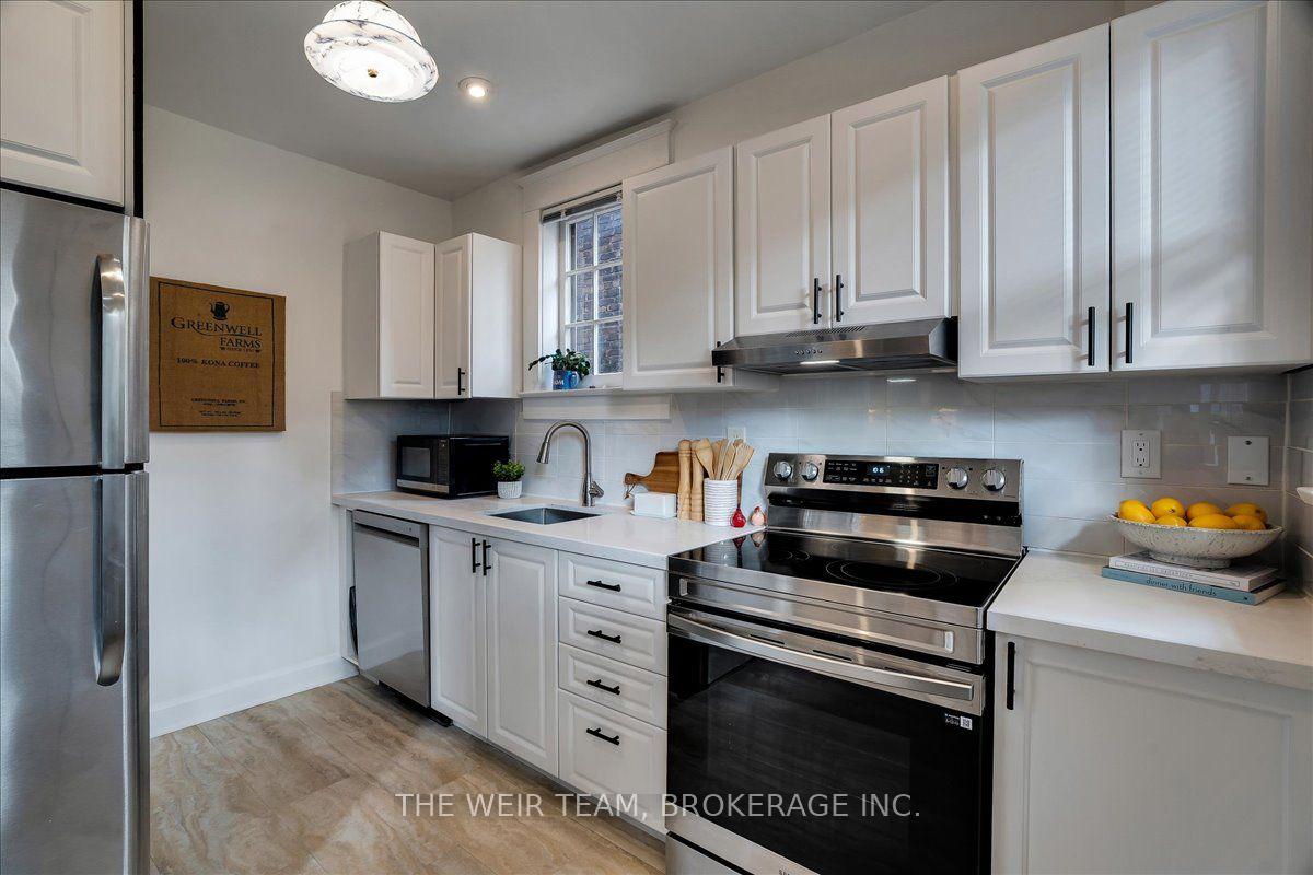Photo 14 of 25 Oak Park Avenue, Toronto, East End-Danforth — HOMEH