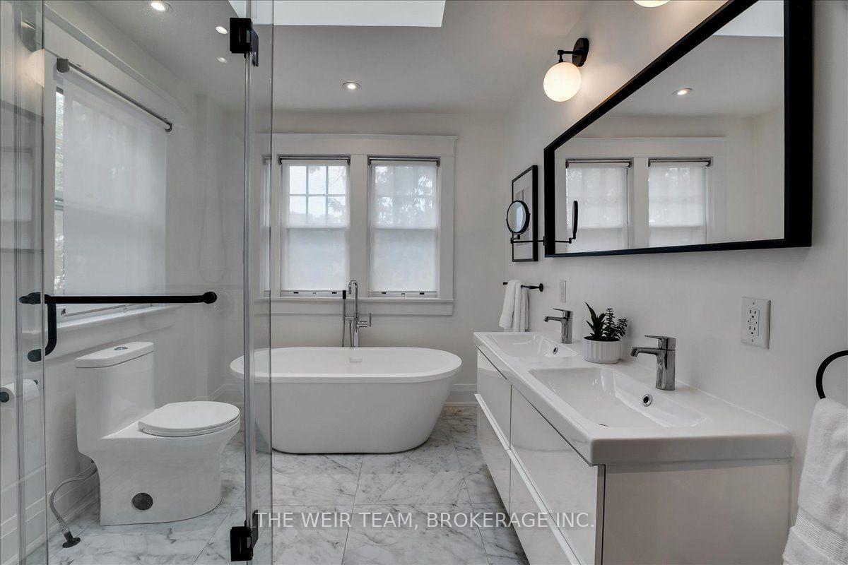 Photo 19 of 25 Oak Park Avenue, Toronto, East End-Danforth — HOMEH
