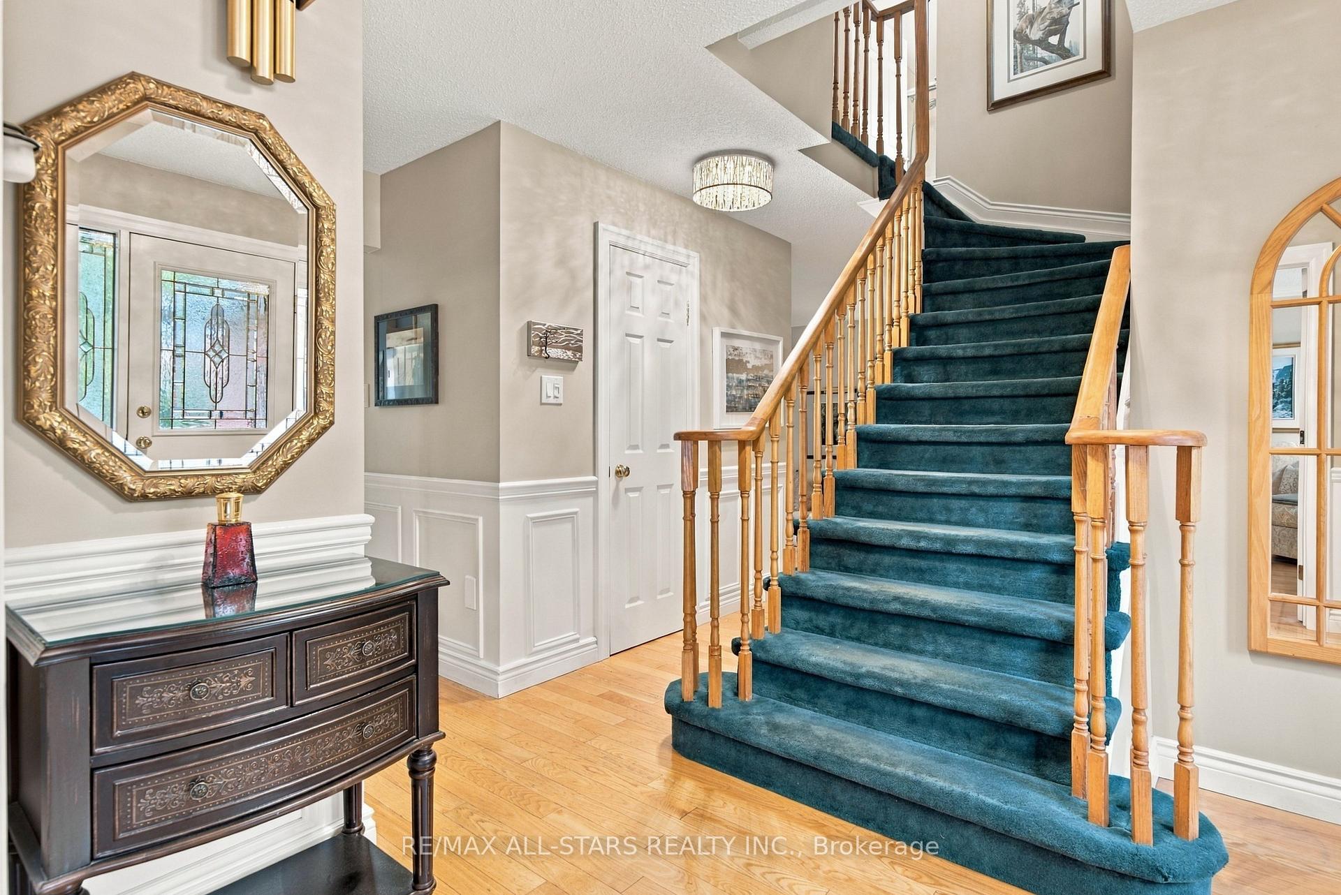 Photo 19 of 78 Tilman Circle, Markham, Markham Village — HOMEH