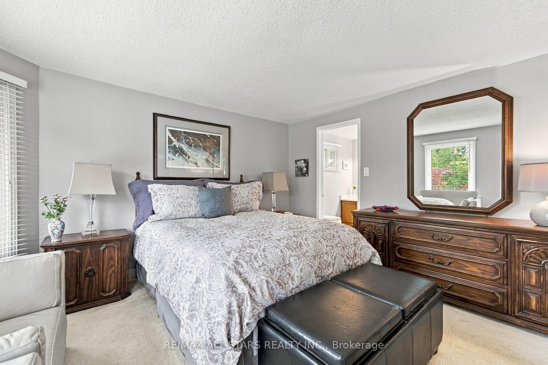Photo 22 of 78 Tilman Circle, Markham, Markham Village — HOMEH