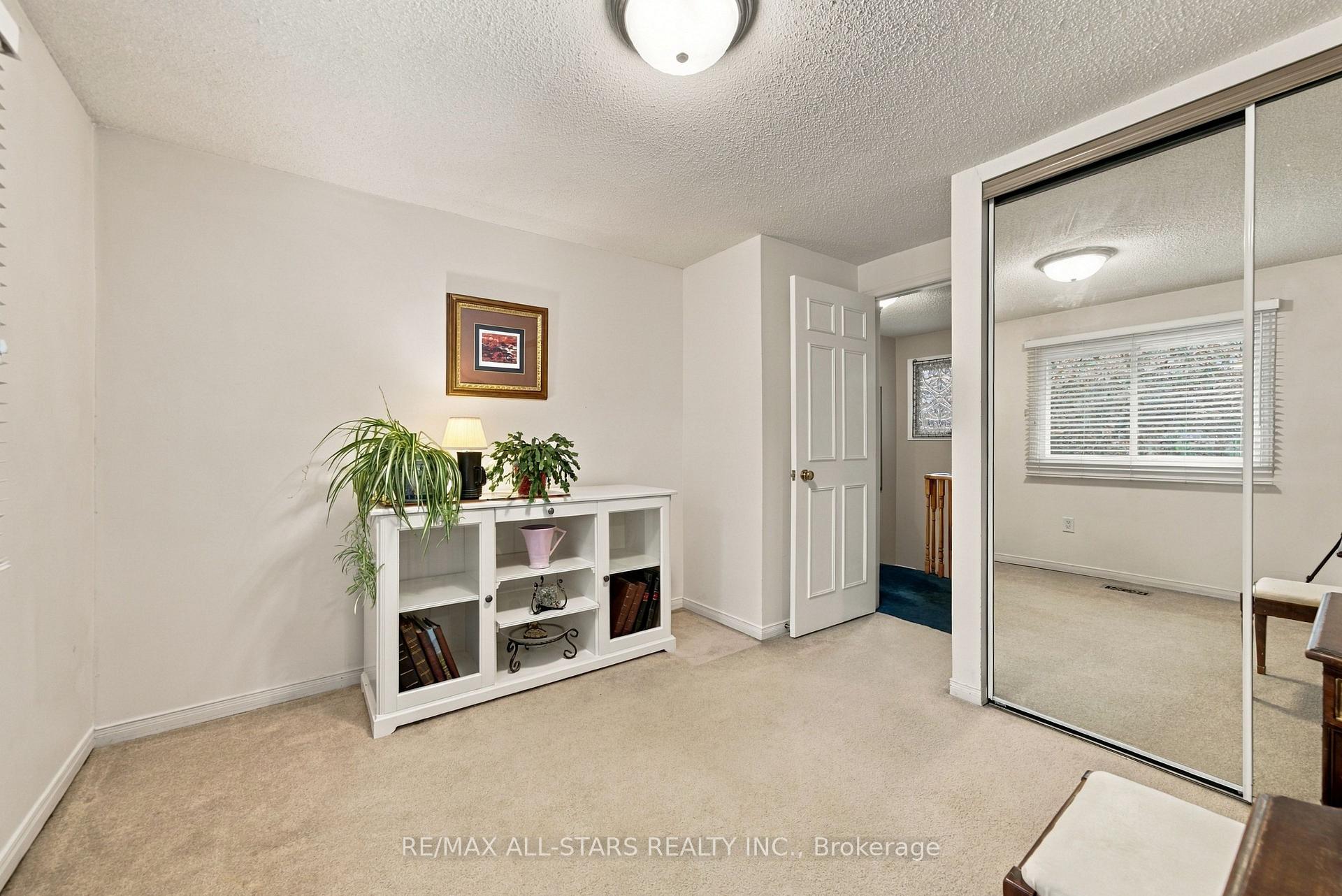 Photo 29 of 78 Tilman Circle, Markham, Markham Village — HOMEH