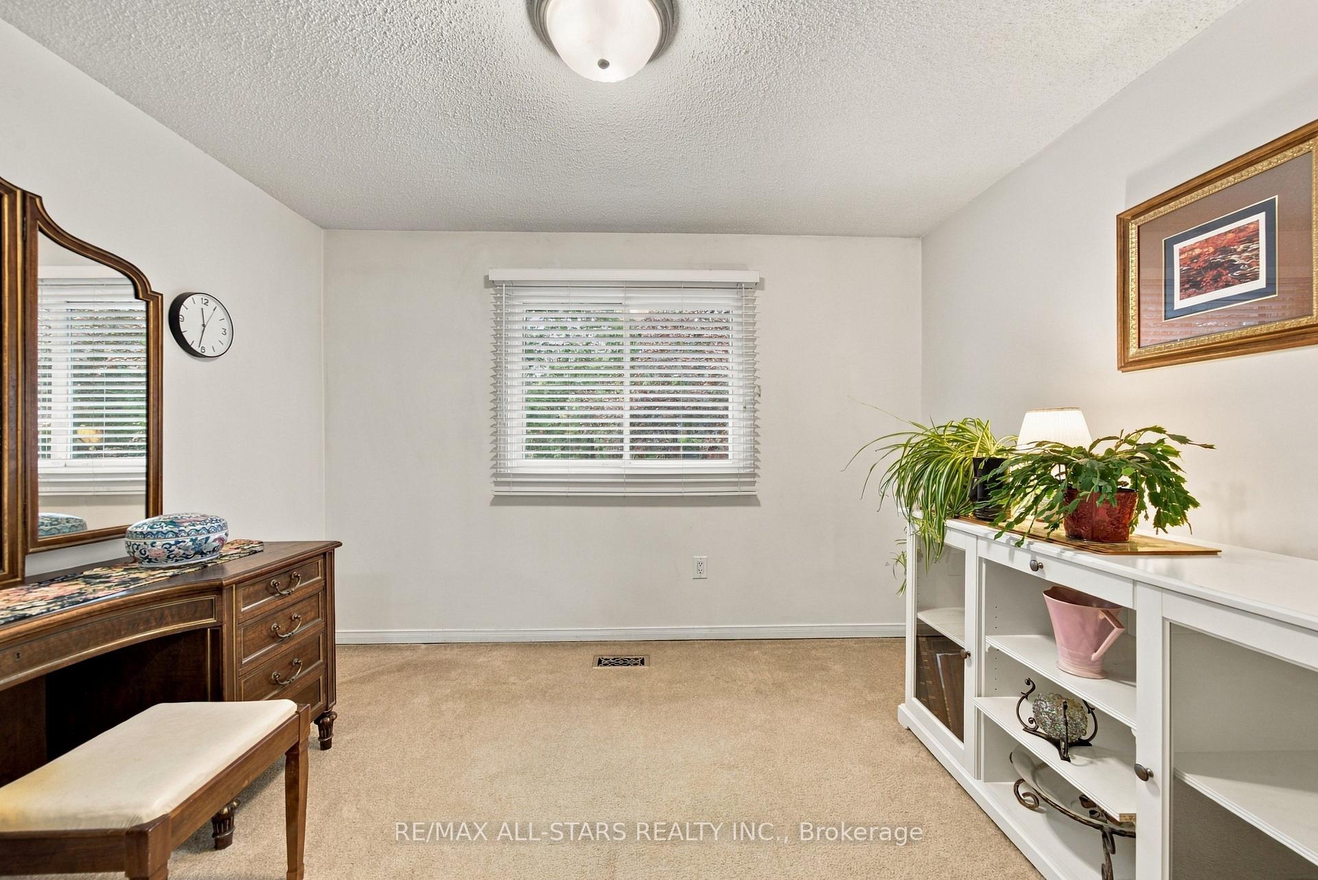 Photo 30 of 78 Tilman Circle, Markham, Markham Village — HOMEH