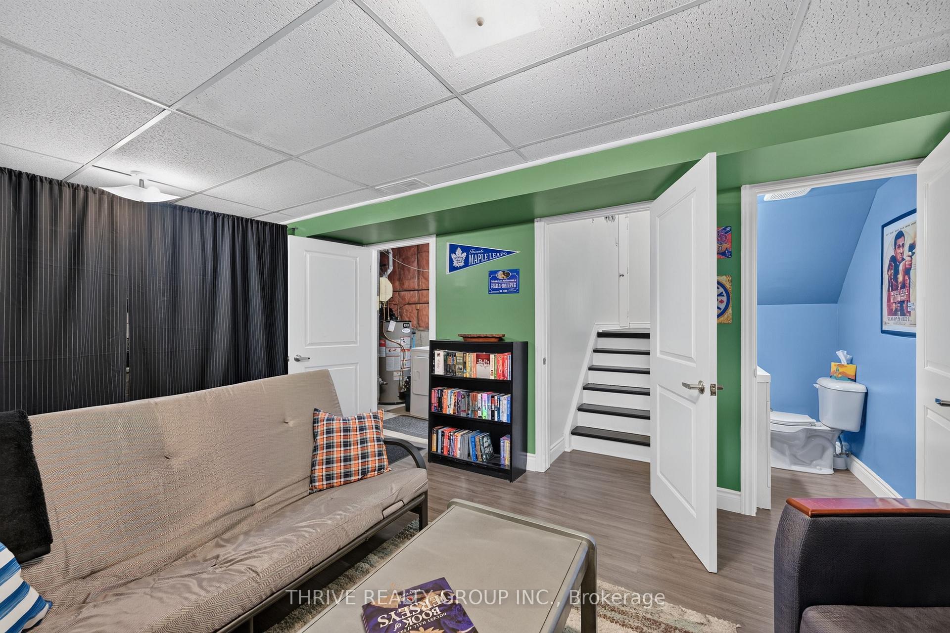 Photo 27 of Unit 34, 300 Sandringham Crescent, London, South R — HOMEH