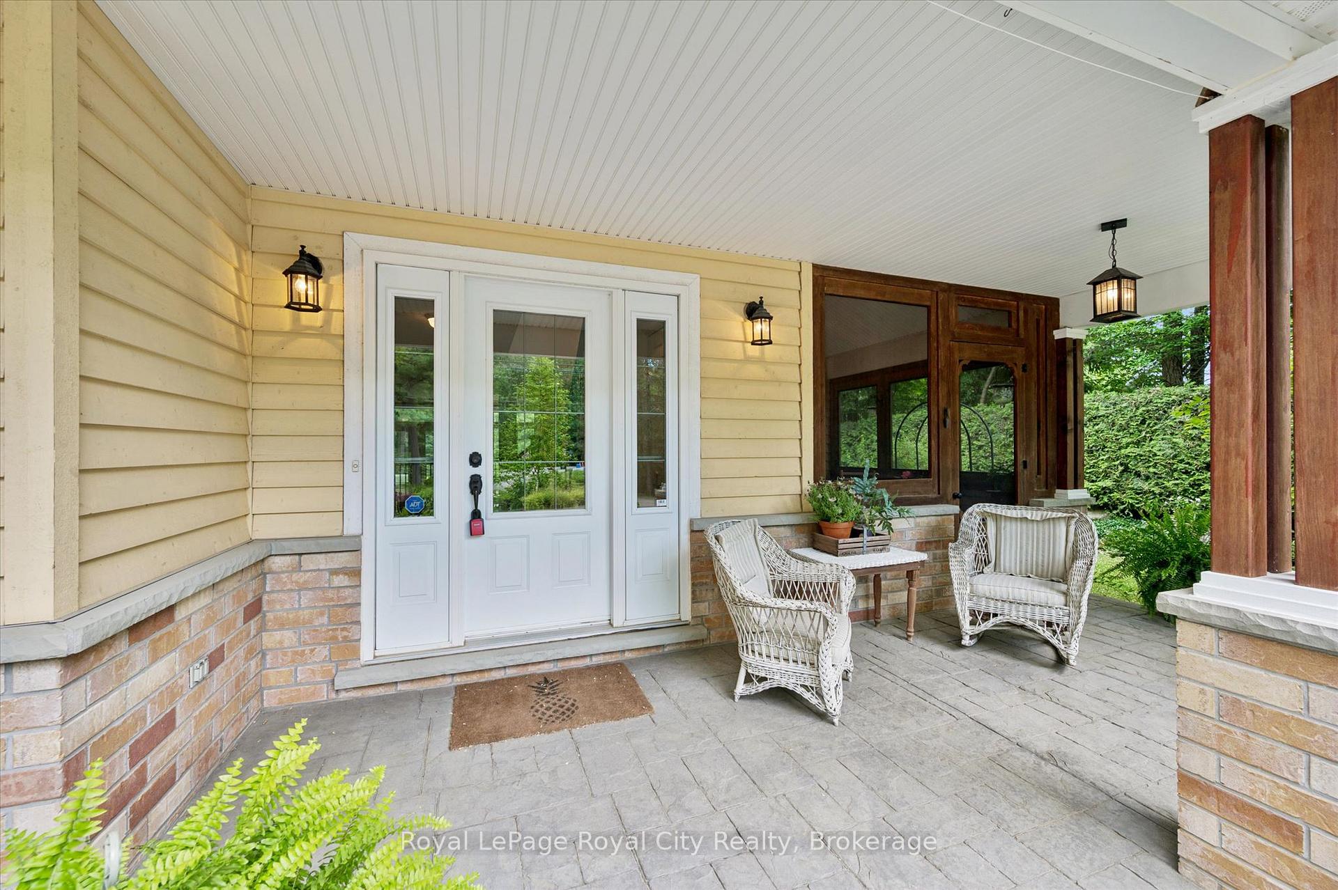 Photo 6 of 135 Hume Road, Puslinch, Rural Puslinch East — HOMEH