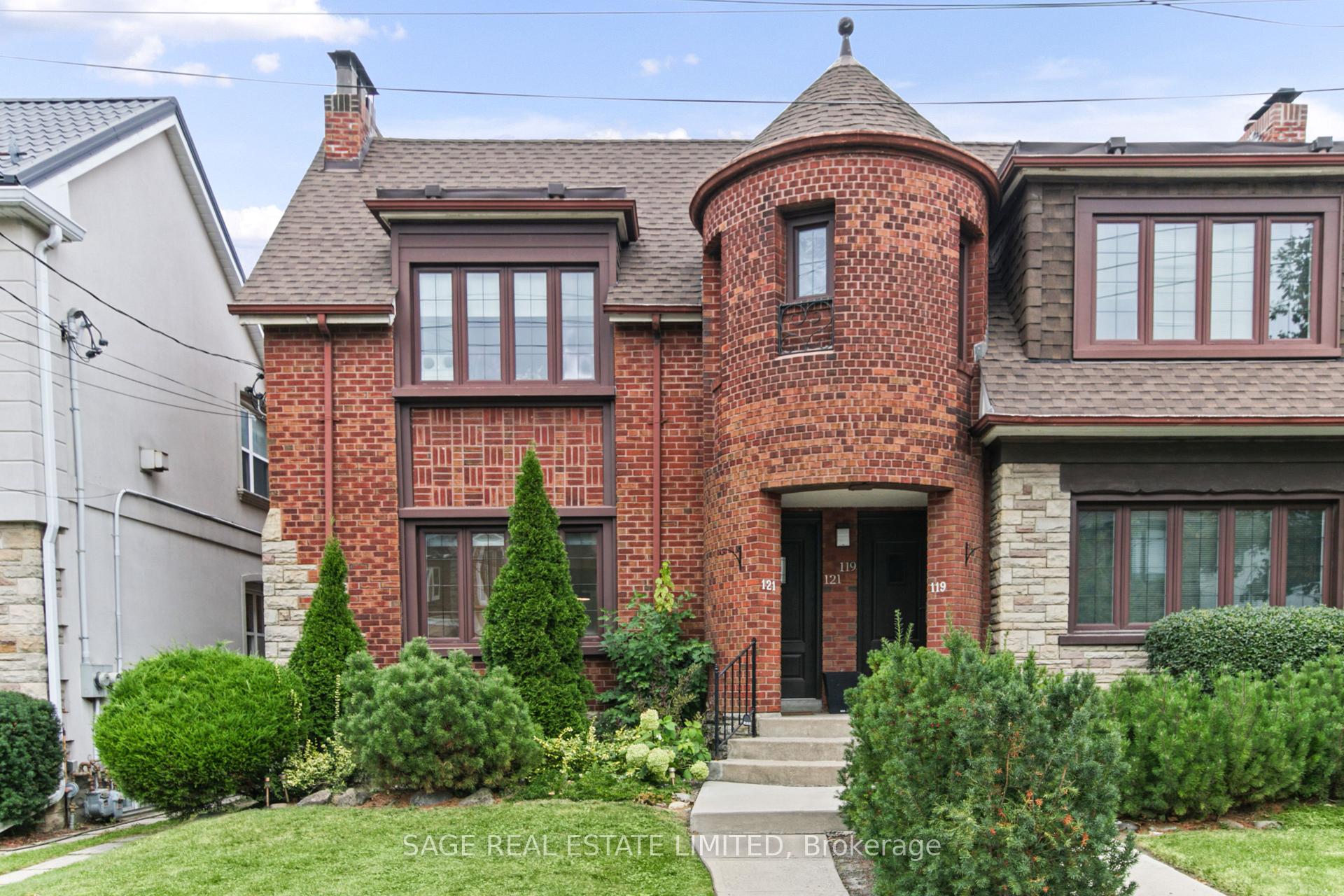 Photo 1 of Unit Main, 121 Braemar Avenue, Toronto, Yonge-Eglinton — HOMEH