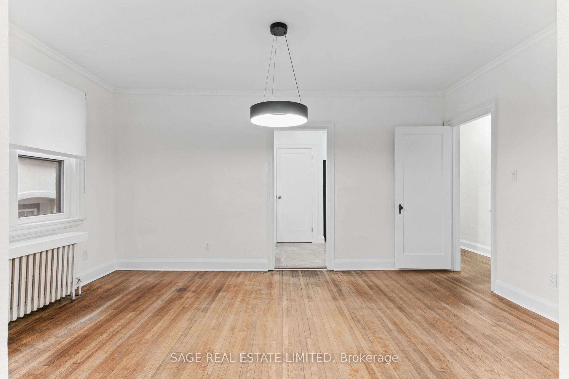 Photo 5 of Unit Main, 121 Braemar Avenue, Toronto, Yonge-Eglinton — HOMEH