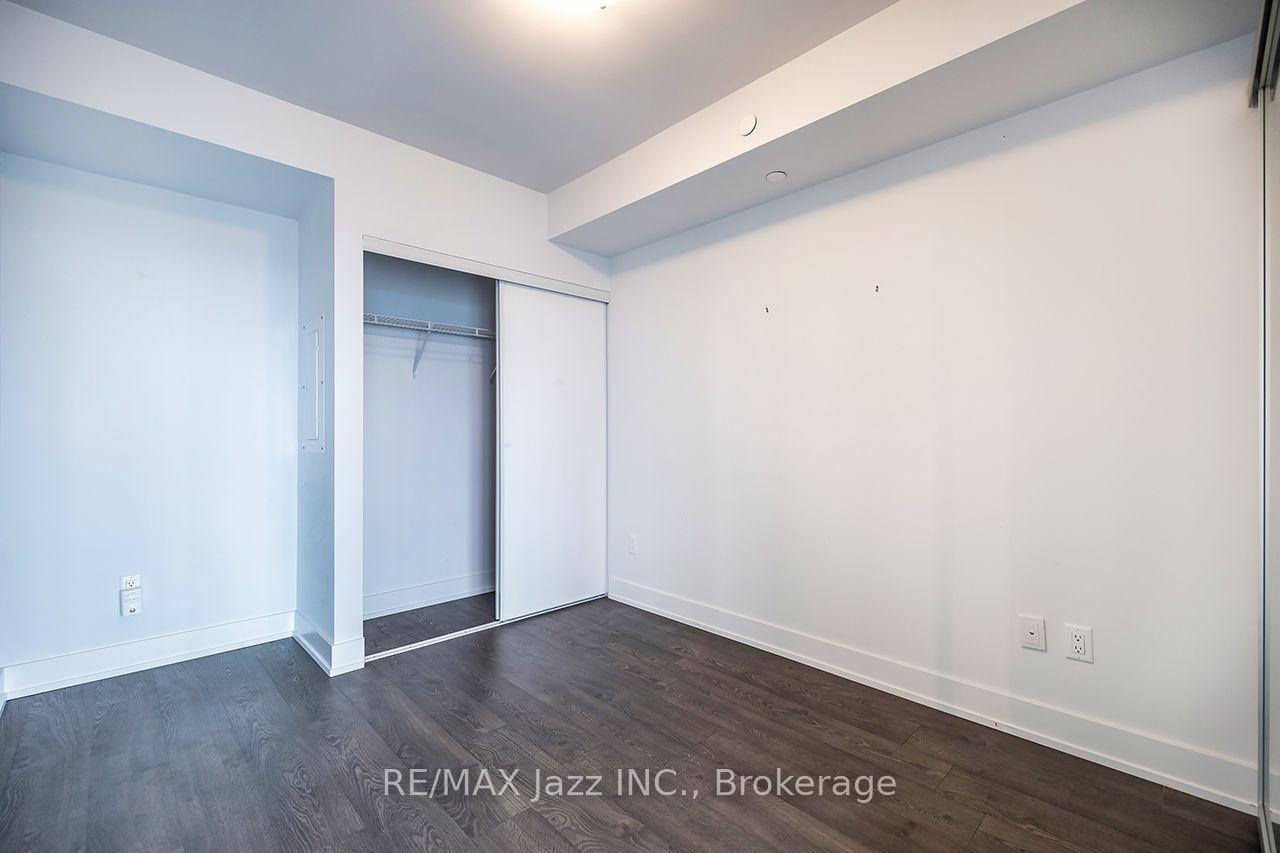 Photo 3 of Unit 2001, 2550 Simcoe Street N, Oshawa, Windfields — HOMEH
