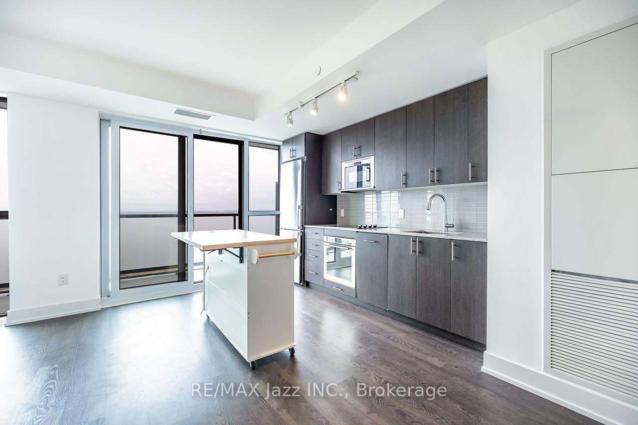 Photo 5 of Unit 2001, 2550 Simcoe Street N, Oshawa, Windfields — HOMEH