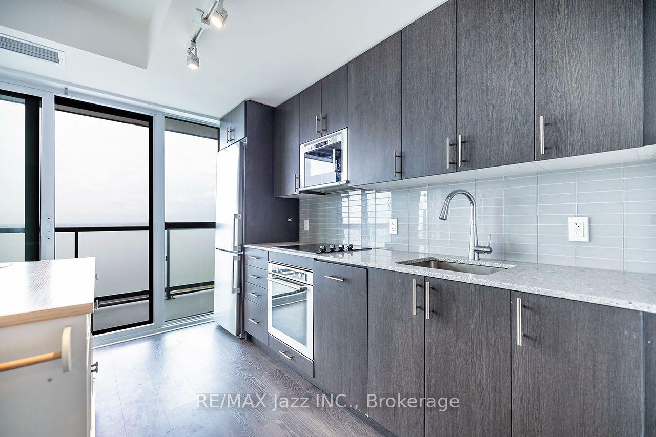 Photo 9 of Unit 2001, 2550 Simcoe Street N, Oshawa, Windfields — HOMEH
