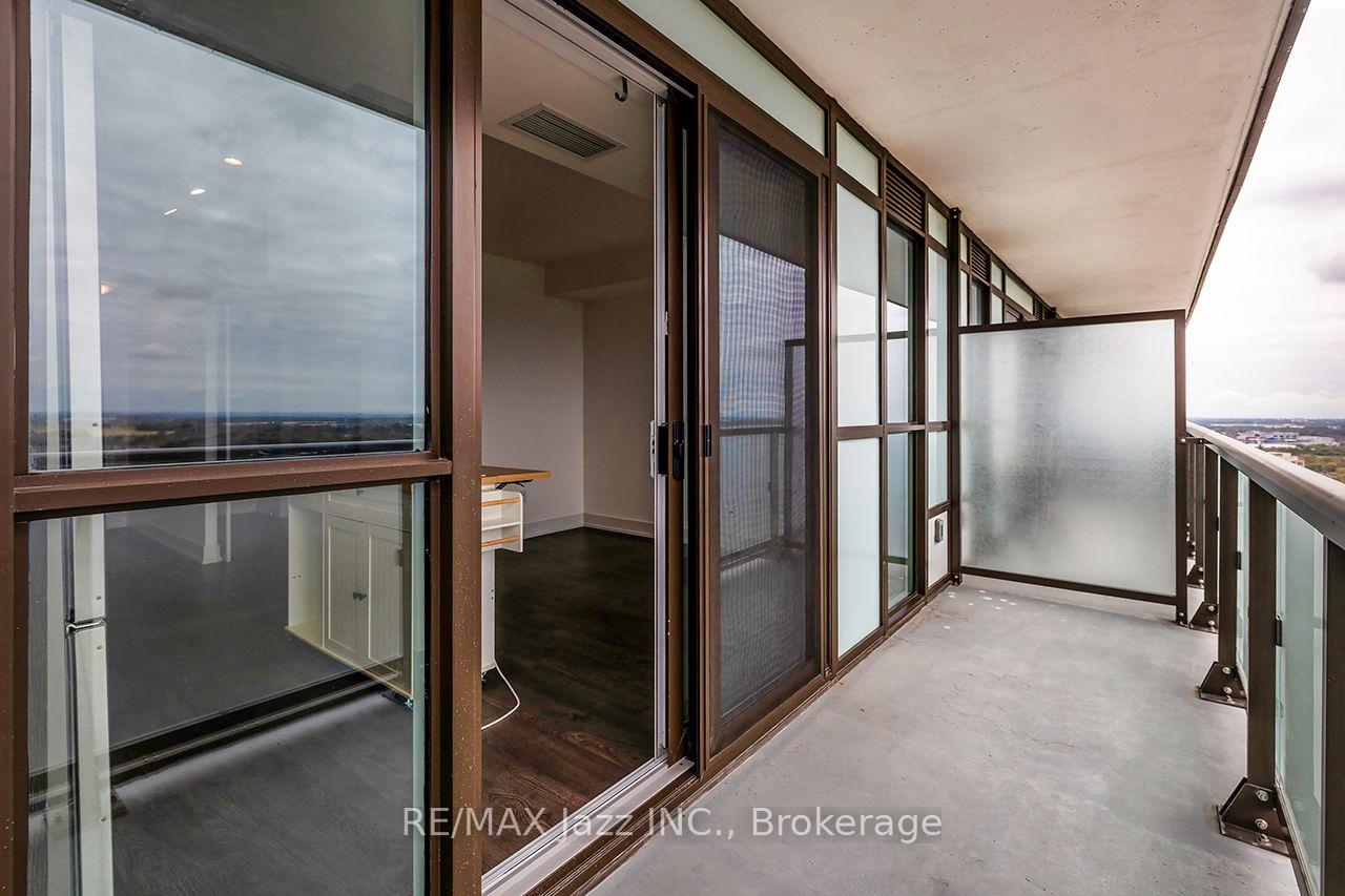 Photo 15 of Unit 2001, 2550 Simcoe Street N, Oshawa, Windfields — HOMEH