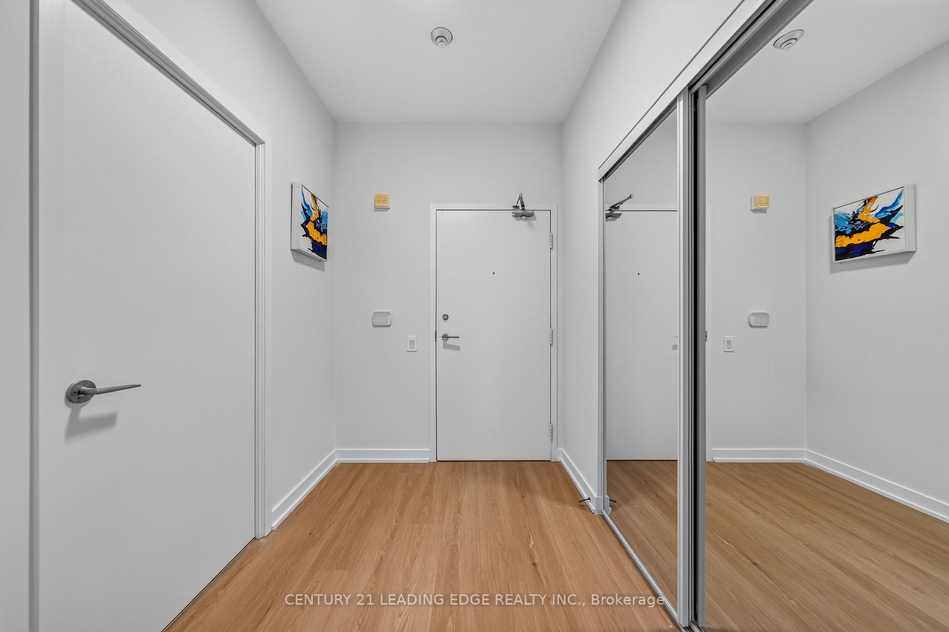 Photo 11 of Unit PH3, 33 Singer Court, North York, Bayview Village — HOMEH