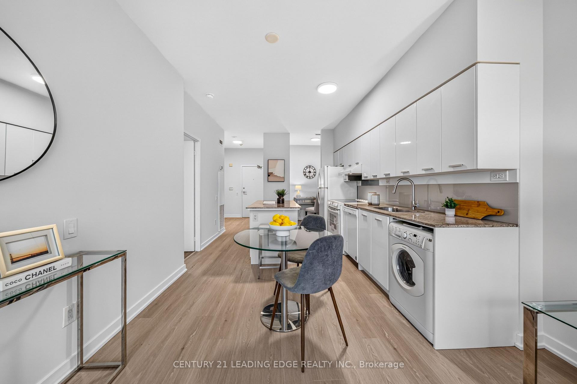 Photo 19 of Unit PH3, 33 Singer Court, North York, Bayview Village — HOMEH