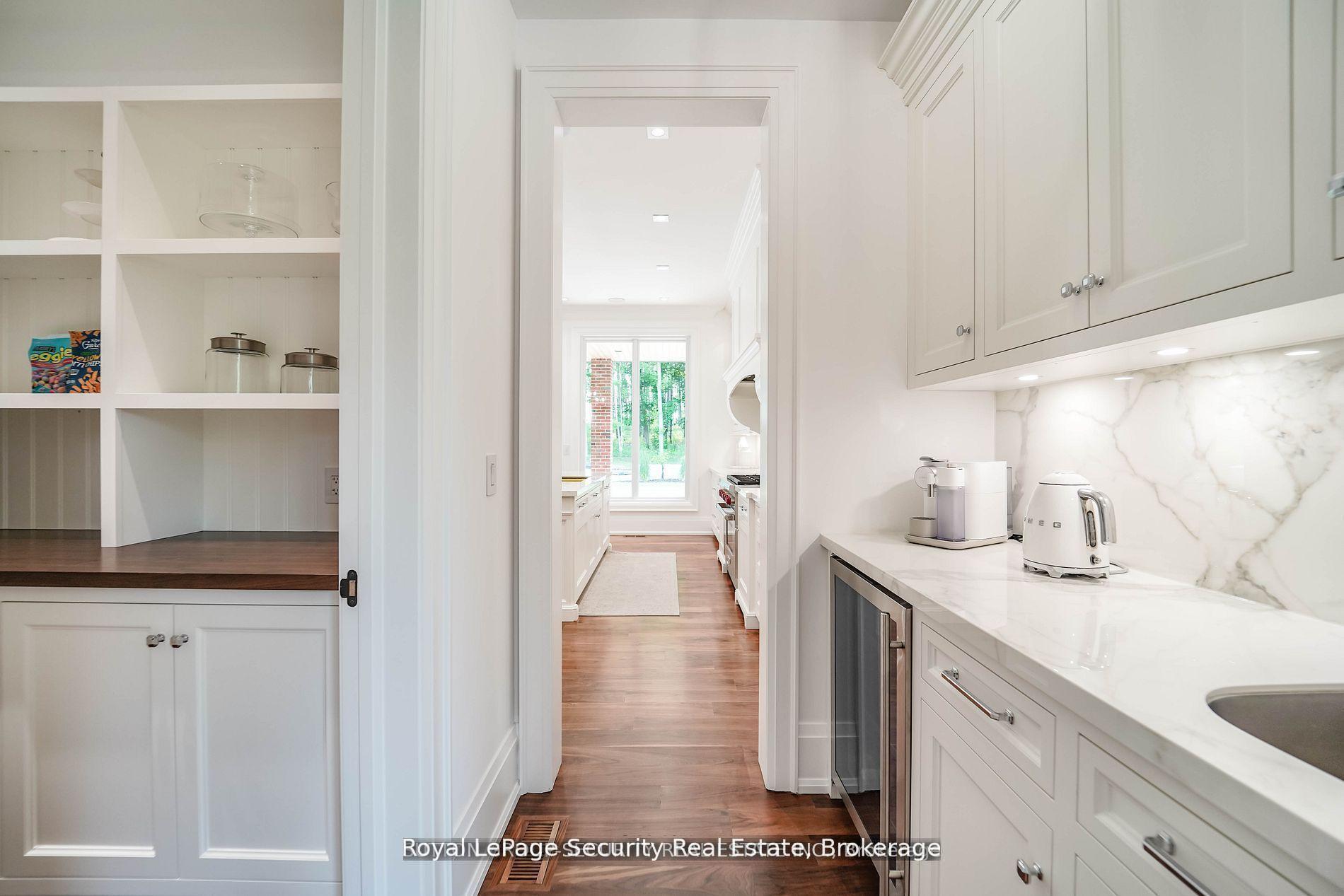 Photo 17 of 2464 15th Side Road, New Tecumseth, Tottenham — HOMEH