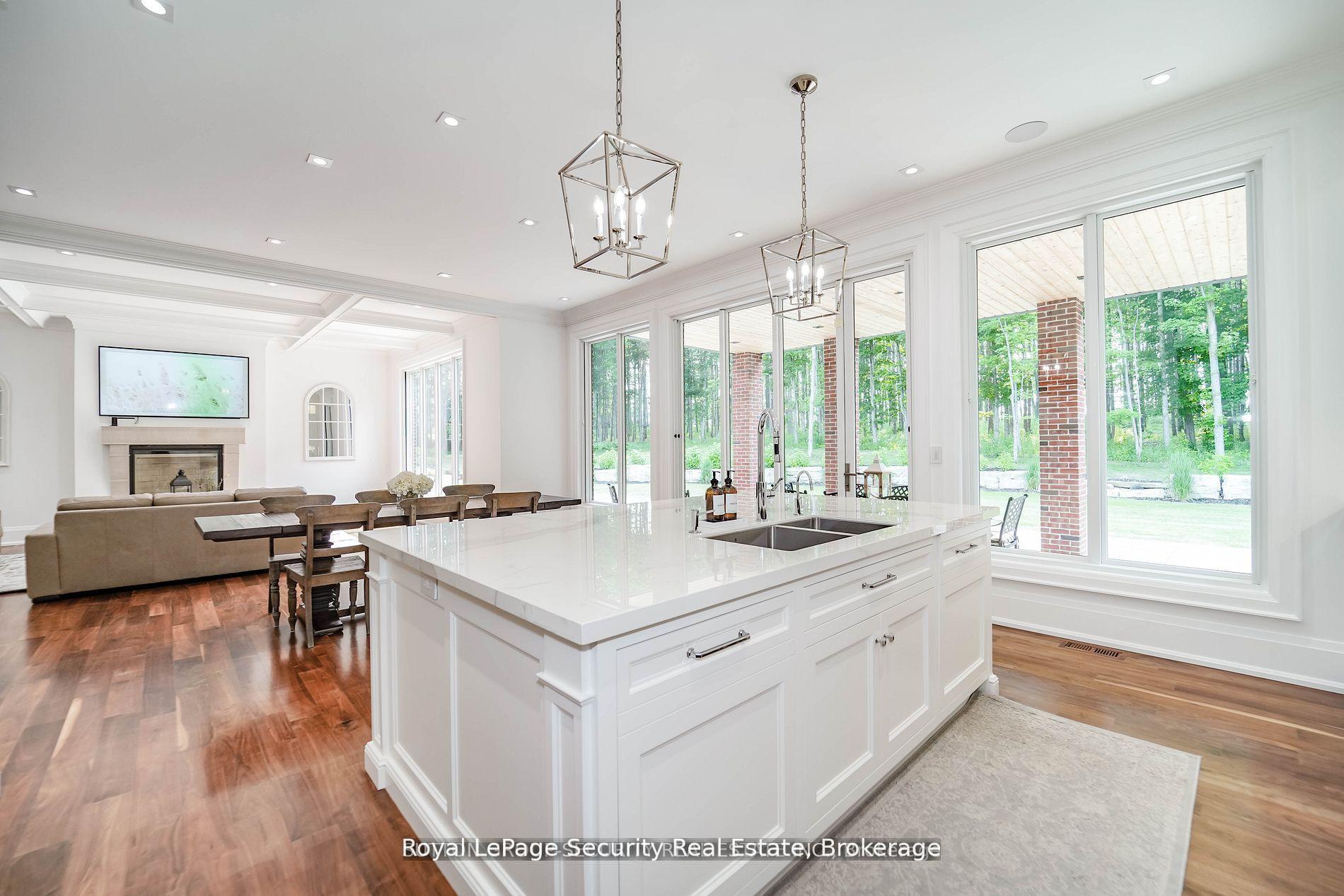 Photo 18 of 2464 15th Side Road, New Tecumseth, Tottenham — HOMEH