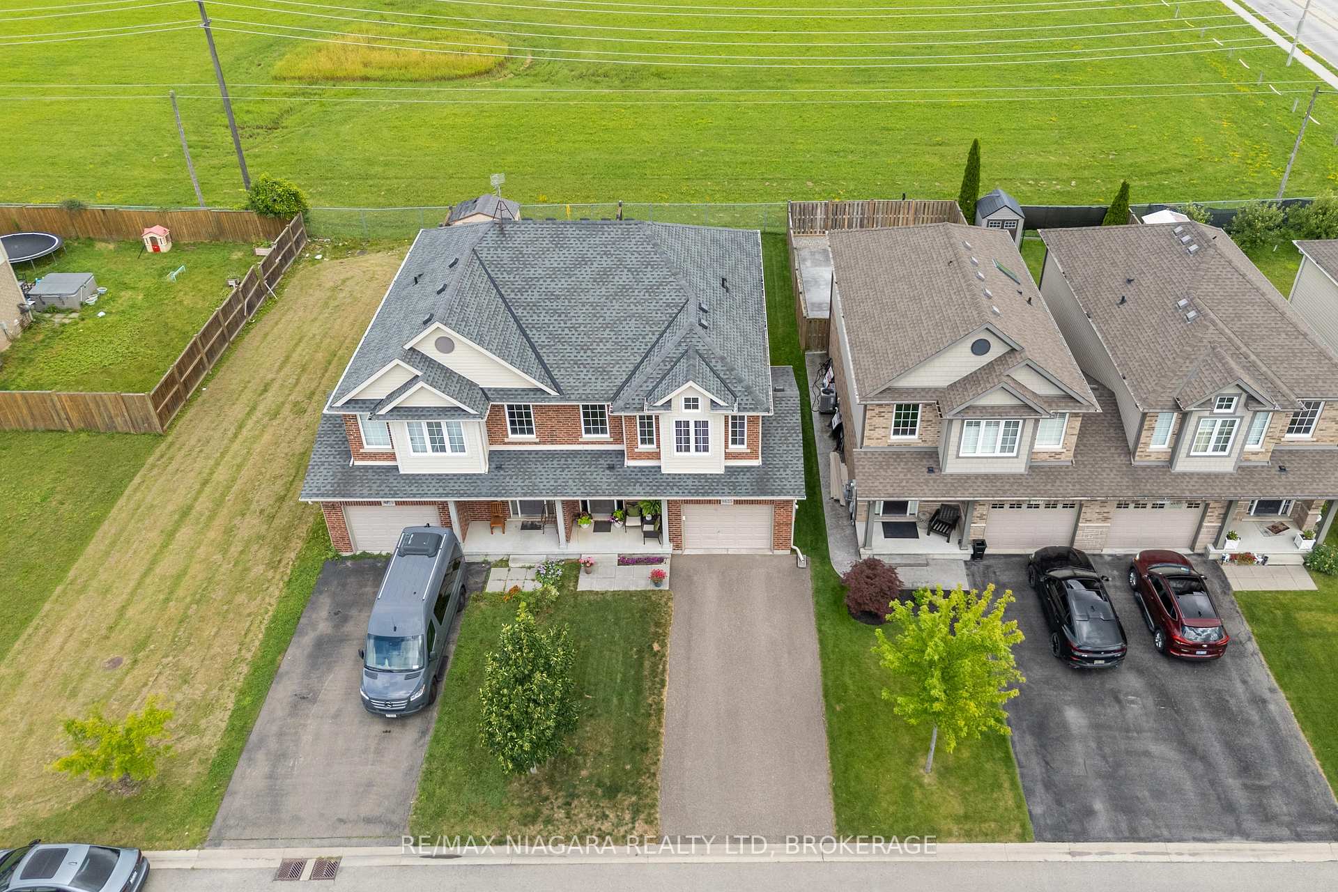 Photo 23 of 8625 Upper Canada Drive, Niagara Falls, Forestview — HOMEH