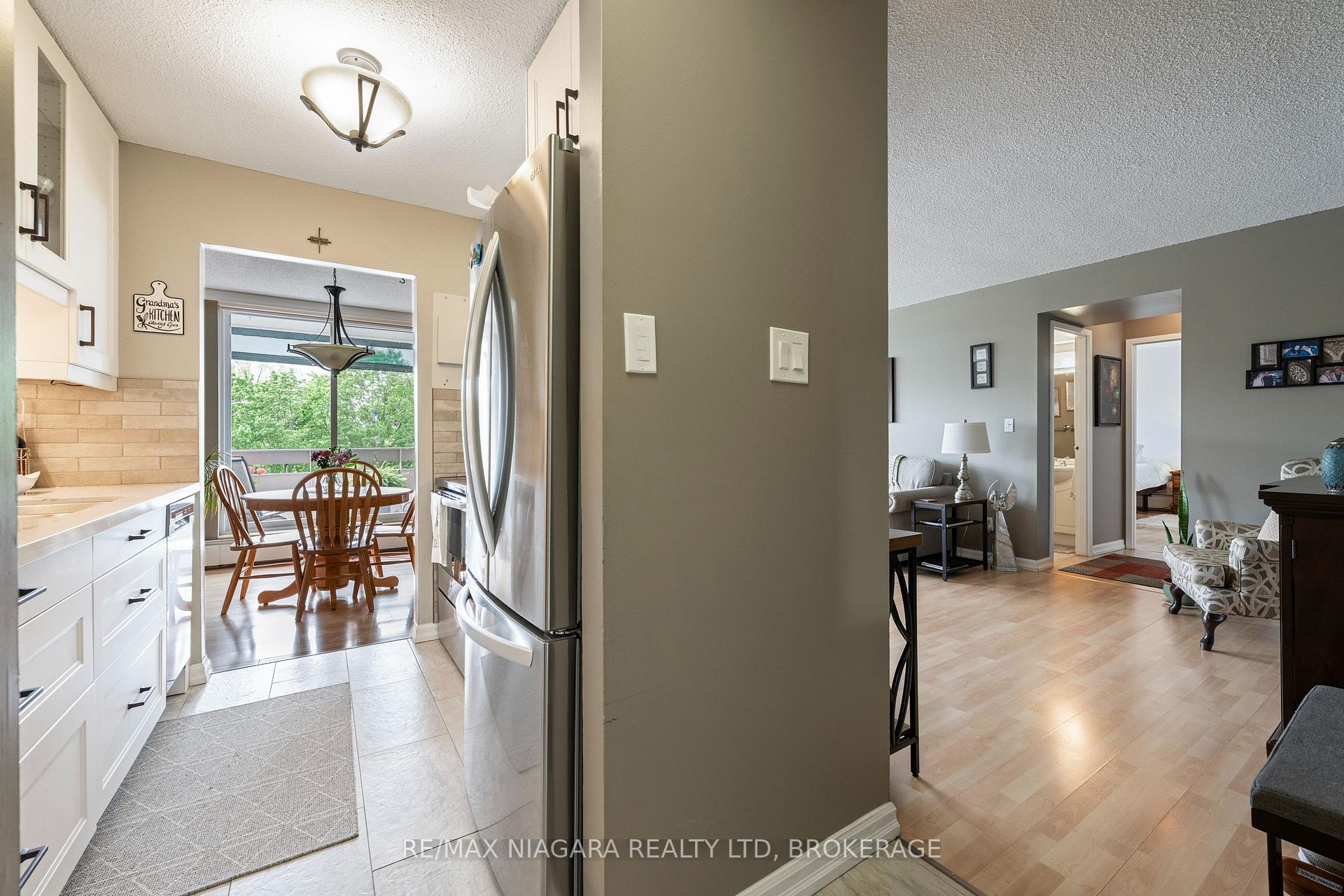 Photo 11 of Unit 407, 365 Geneva Street, St. Catharines, Fairview — HOMEH