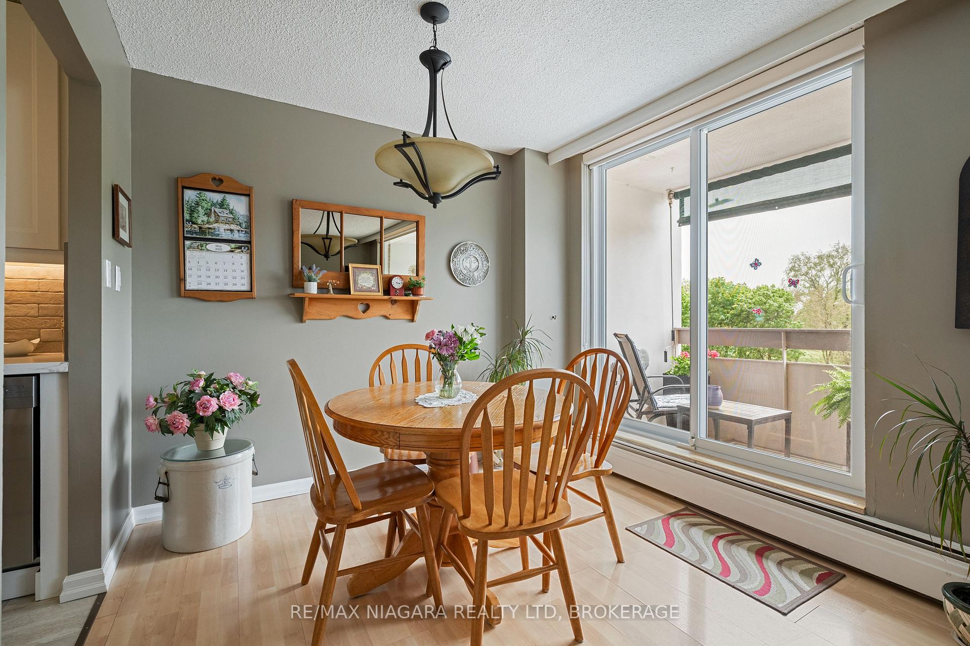 Photo 14 of Unit 407, 365 Geneva Street, St. Catharines, Fairview — HOMEH