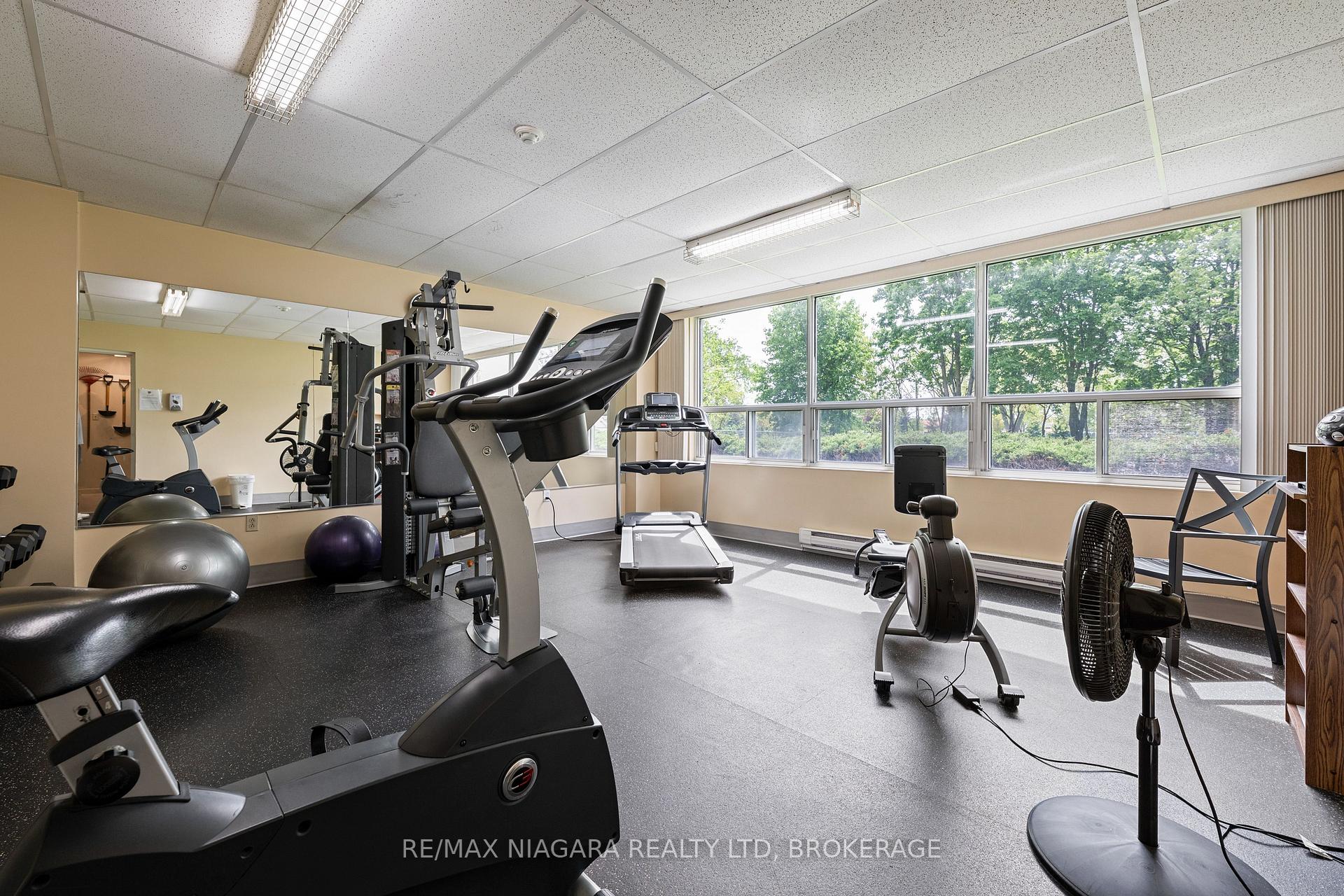 Photo 26 of Unit 407, 365 Geneva Street, St. Catharines, Fairview — HOMEH