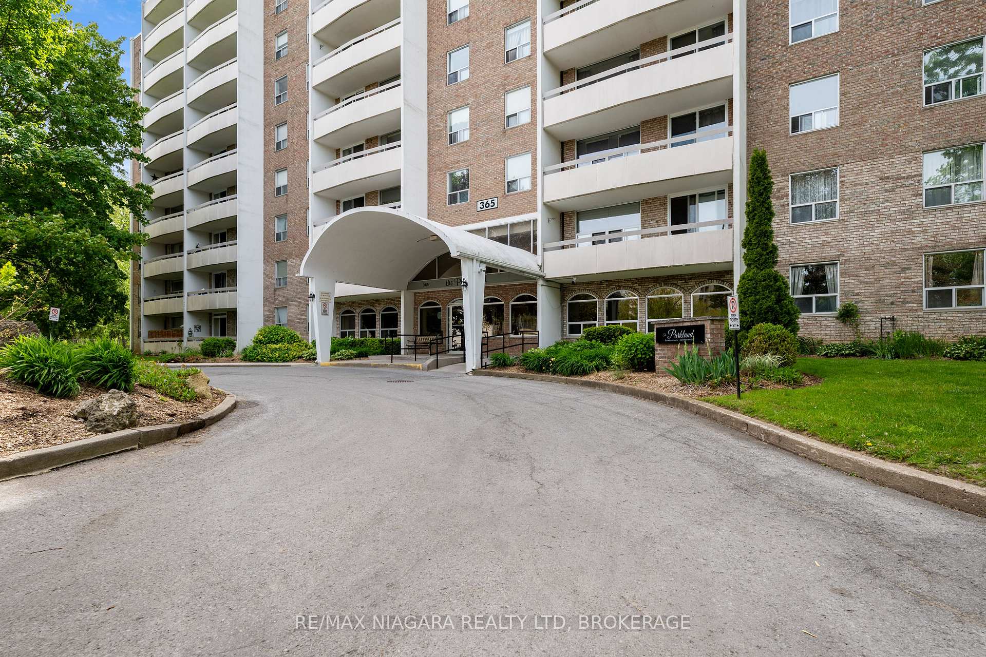 Photo 33 of Unit 407, 365 Geneva Street, St. Catharines, Fairview — HOMEH