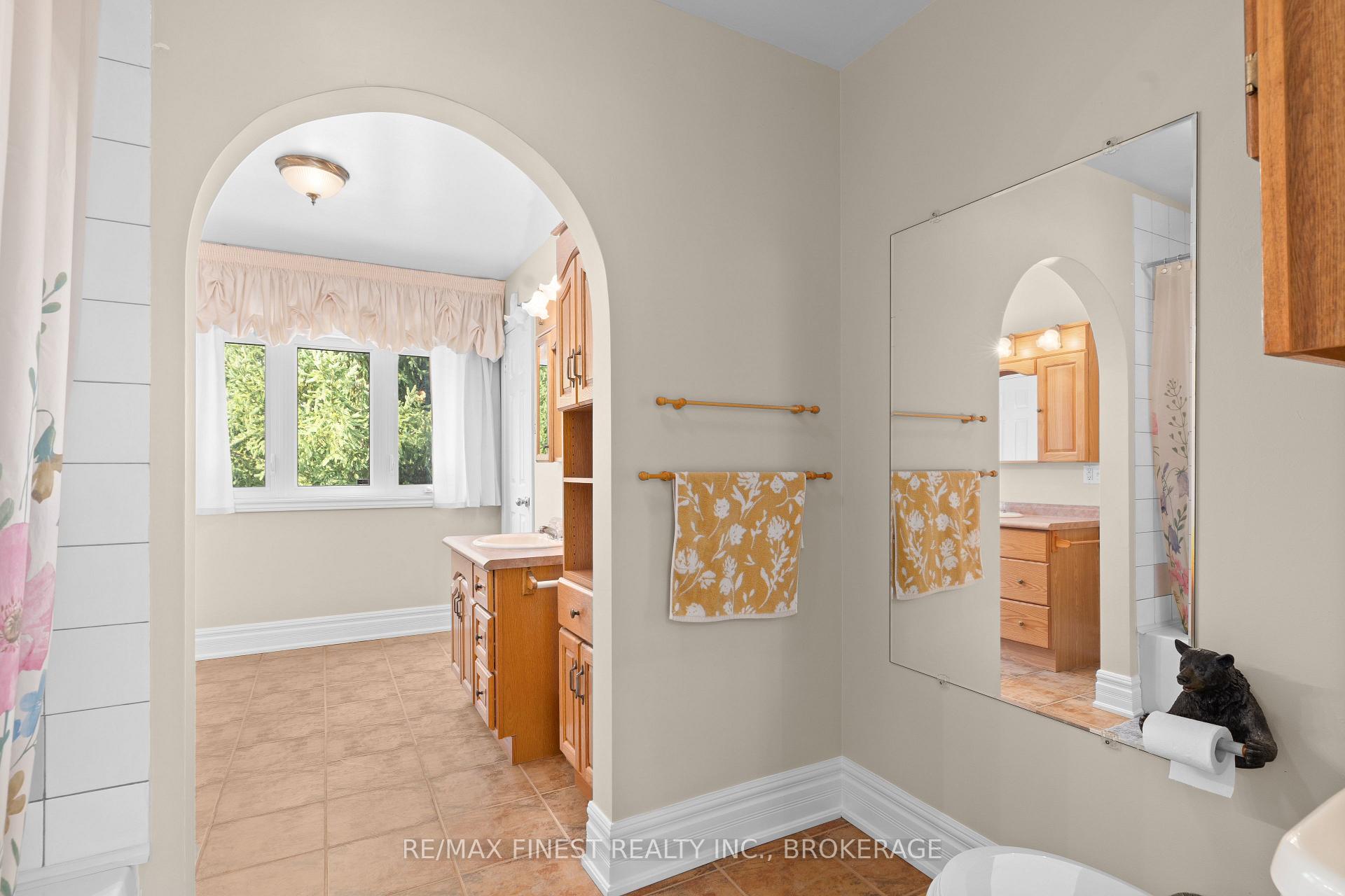 Photo 10 of 180 Napanee Road, Tweed, Hungerford (Twp) — HOMEH