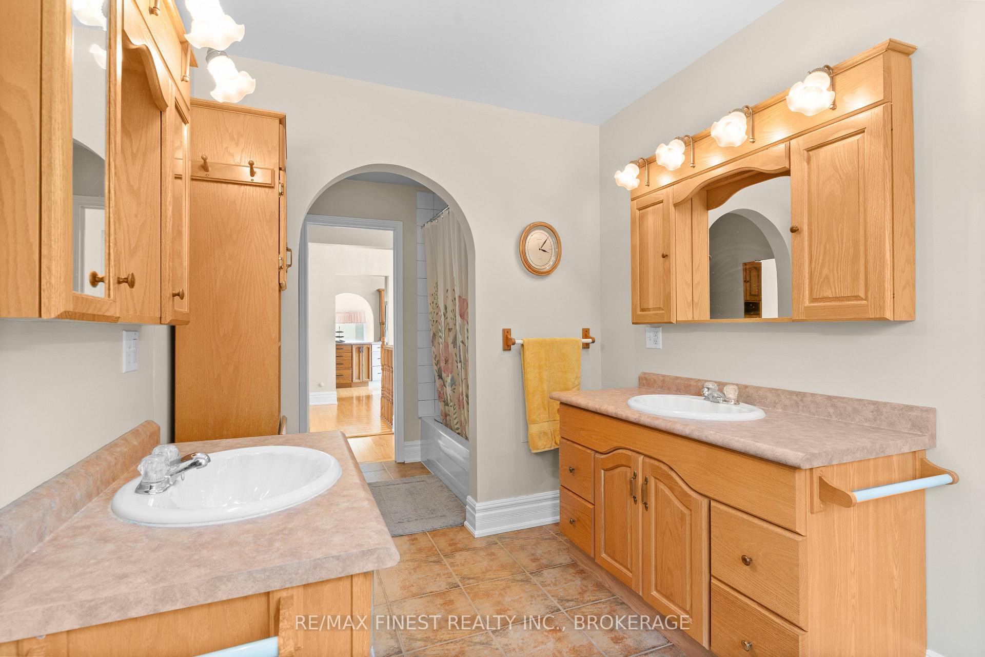 Photo 11 of 180 Napanee Road, Tweed, Hungerford (Twp) — HOMEH