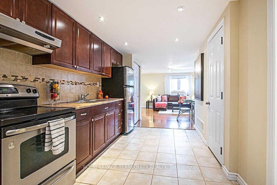 Photo 18 of Unit Lower, 53 Rushbrooke Way, Ajax, Northeast Ajax — HOMEH